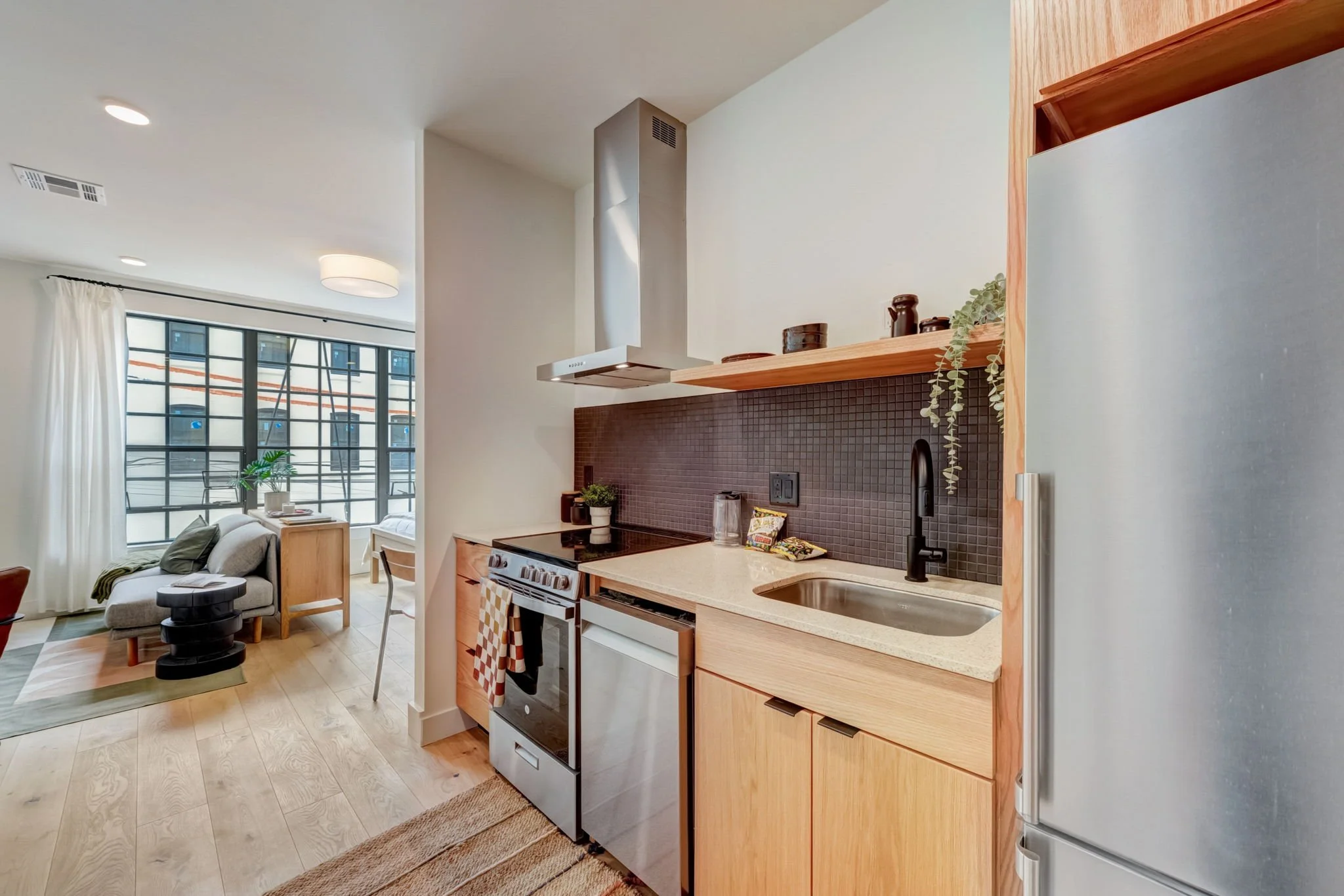 54-web-or-mls-N 2nd St-054.jpg