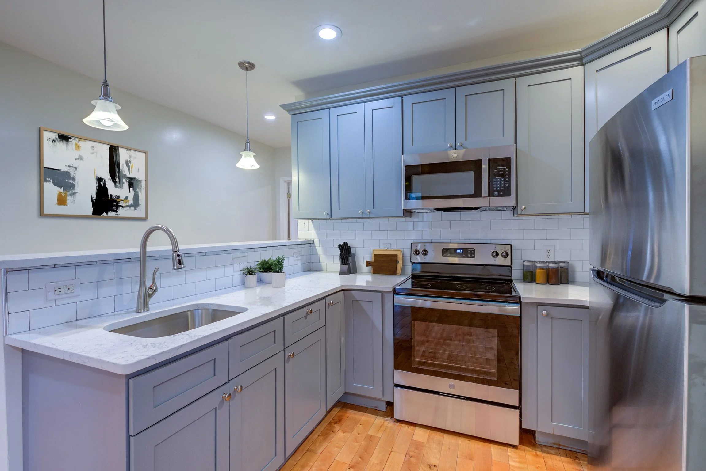 4924 Chestnut St Philadelphia PA0039_final.JPG