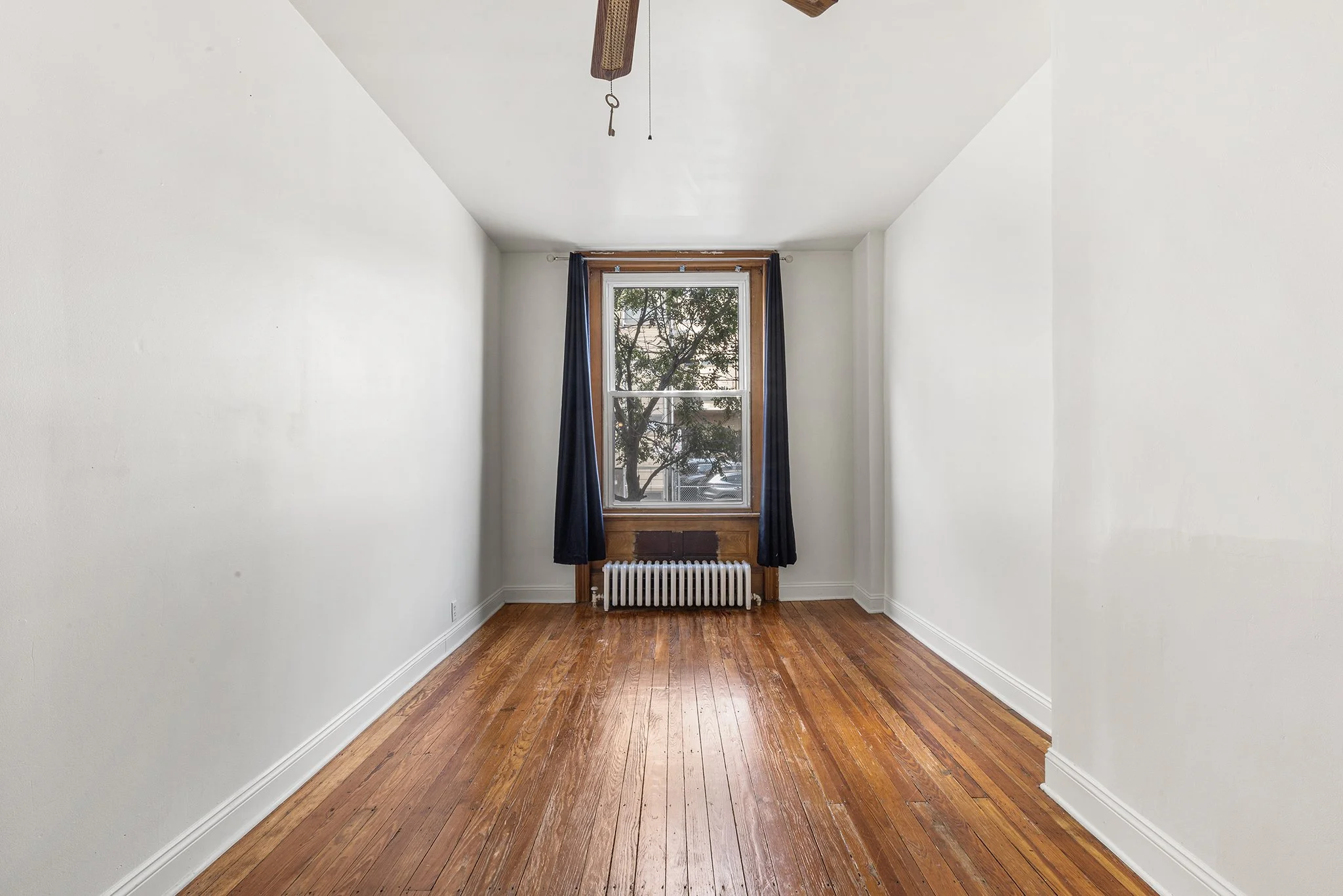 2119 S 13th St, Philadelphia, PA-14.jpg