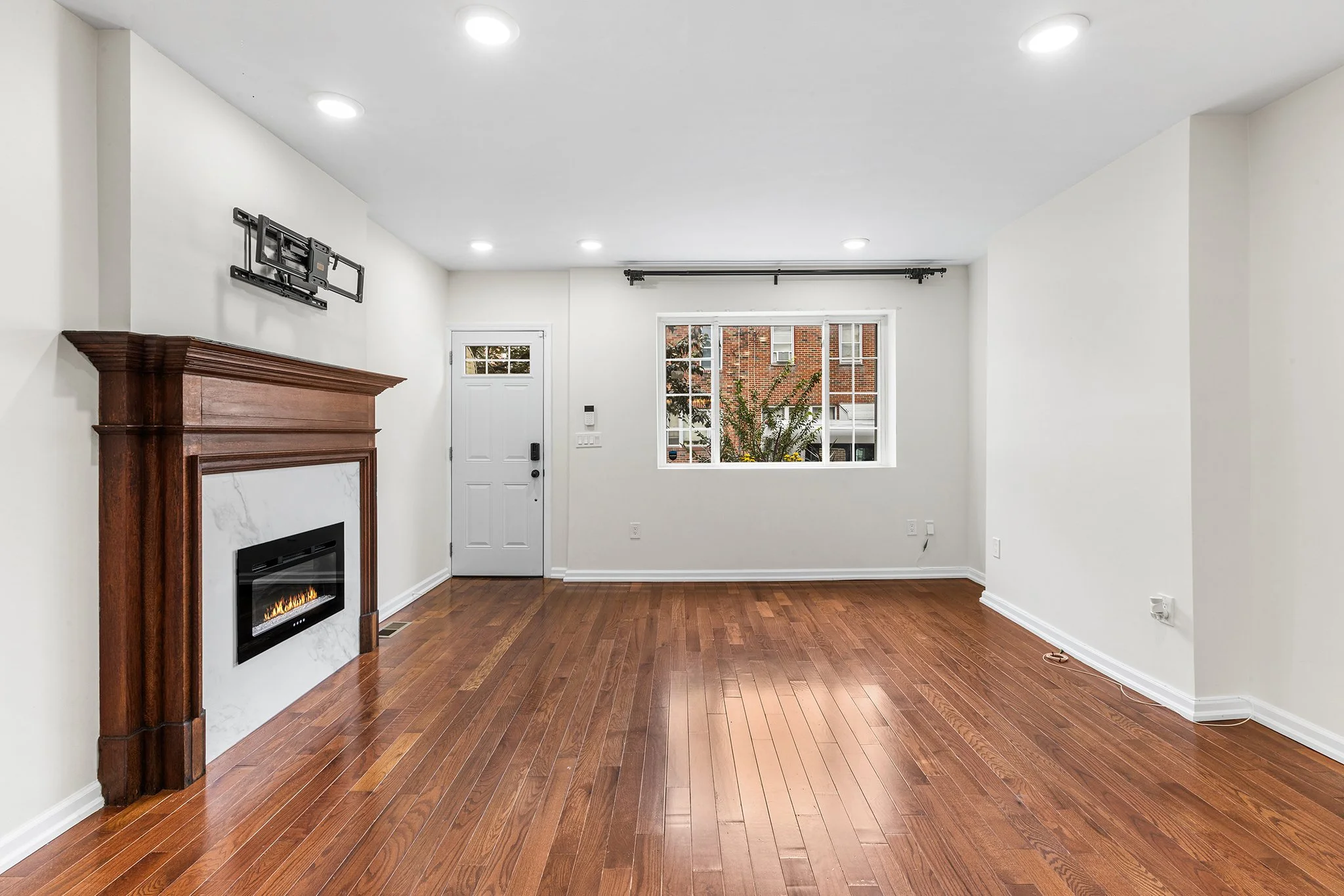 2921 Almond St, Phildelphia, PA-06.jpg