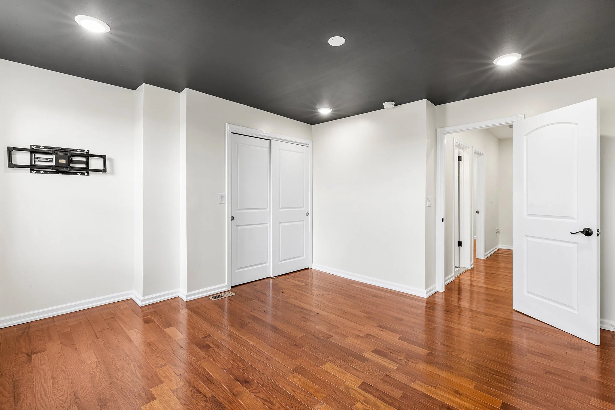 2921 Almond St, Phildelphia, PA-25.jpg
