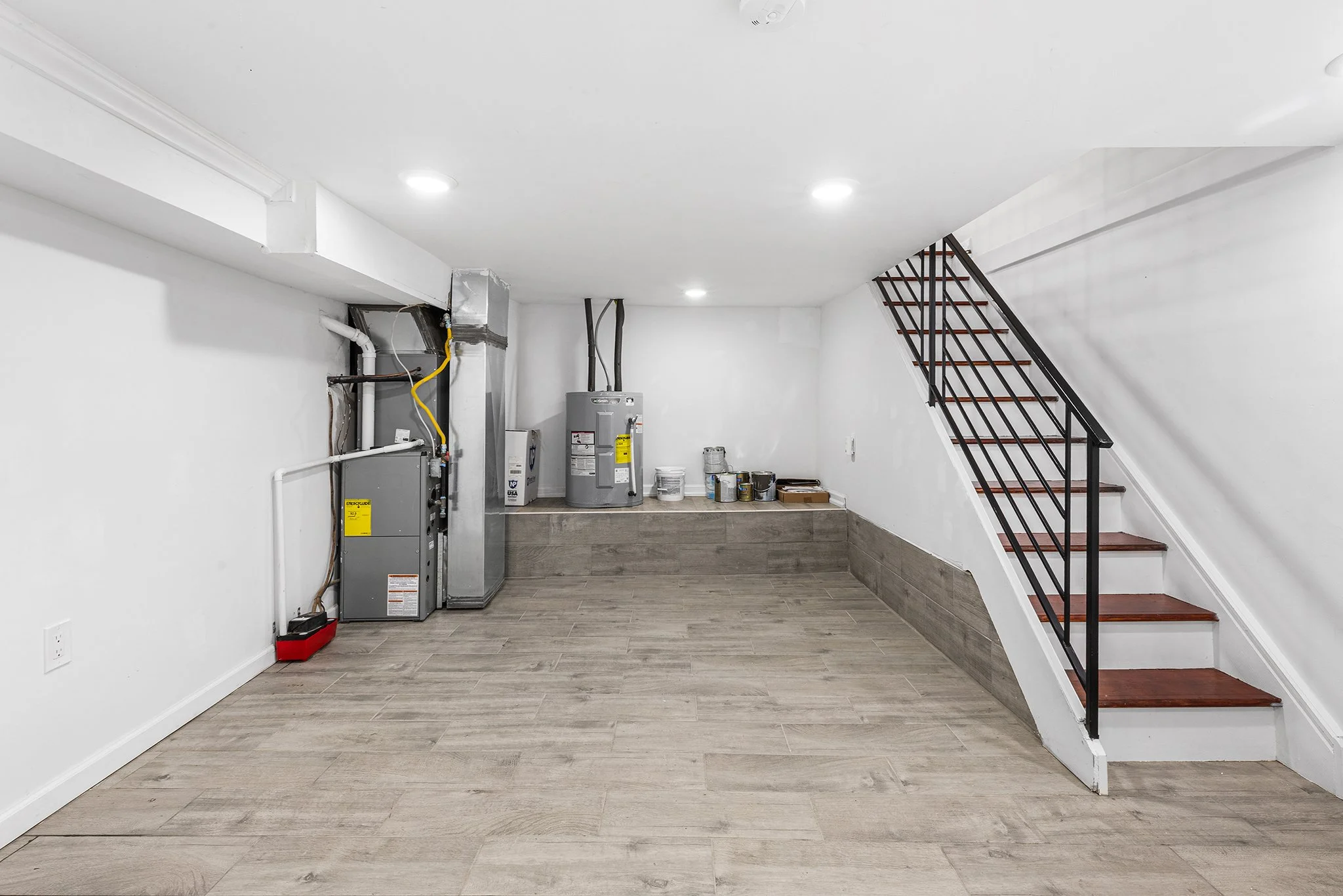 2921 Almond St, Phildelphia, PA-13.jpg