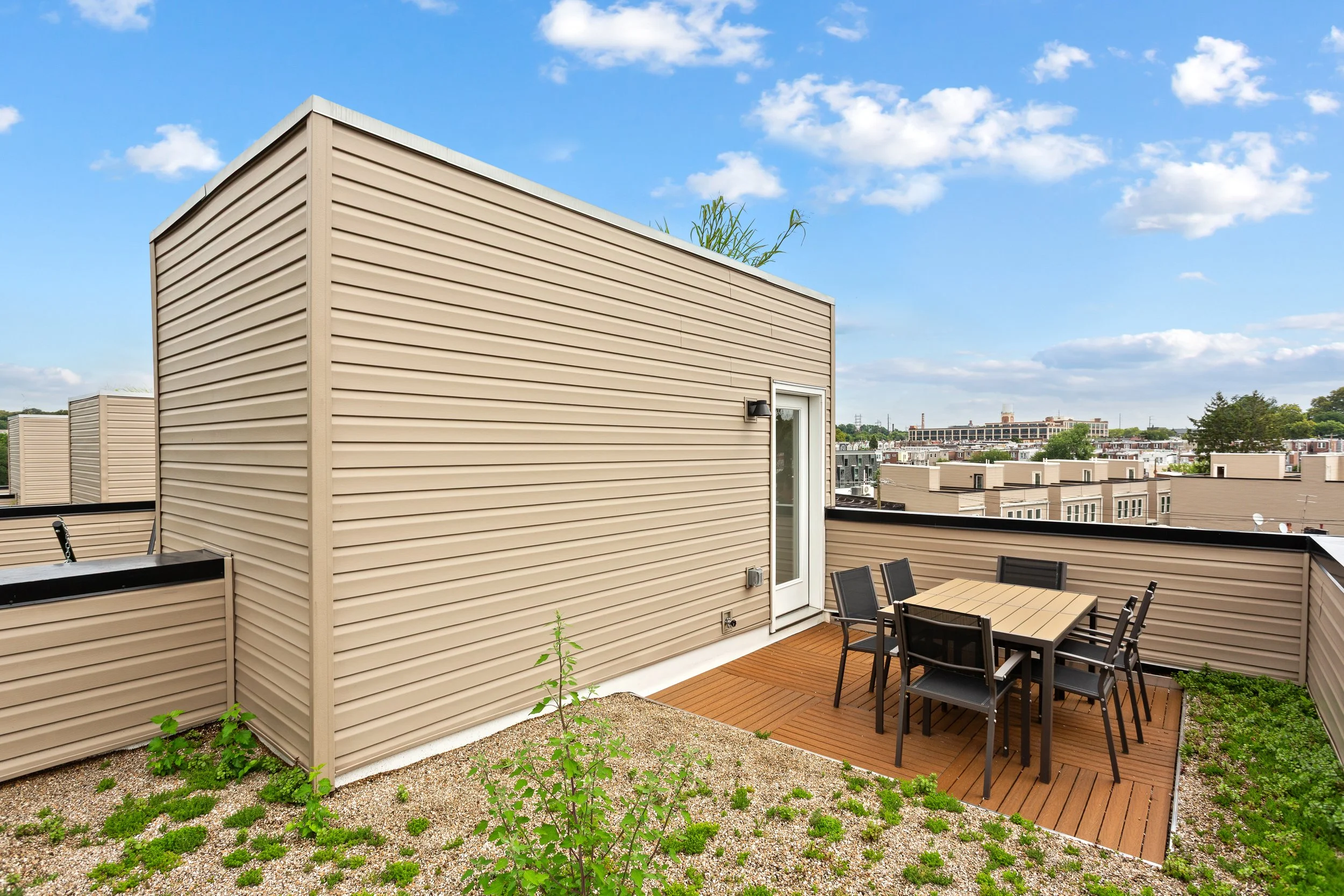 3843 Ridge Ave-Full-9.jpg