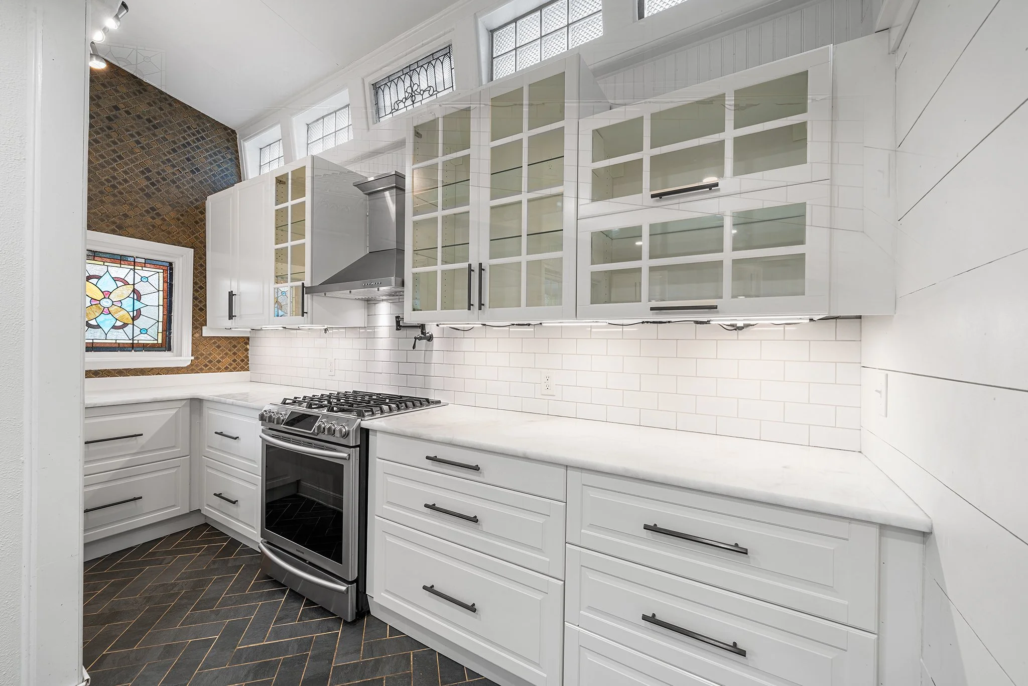 532 Belgrade St, Philadelphia PA-17.jpg