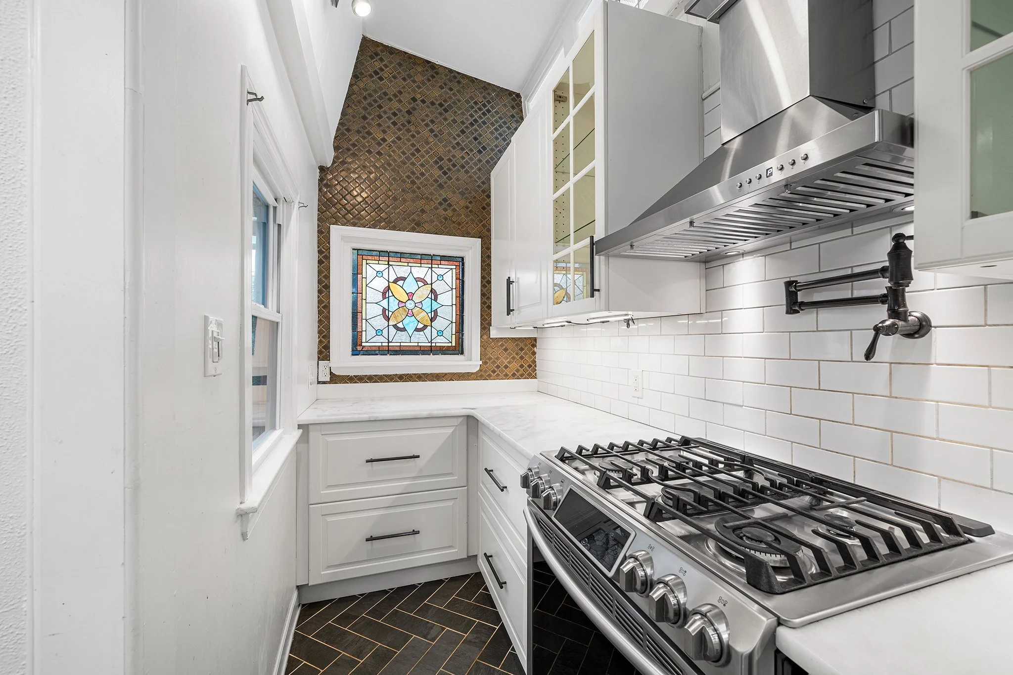 532 Belgrade St, Philadelphia PA-19.jpg