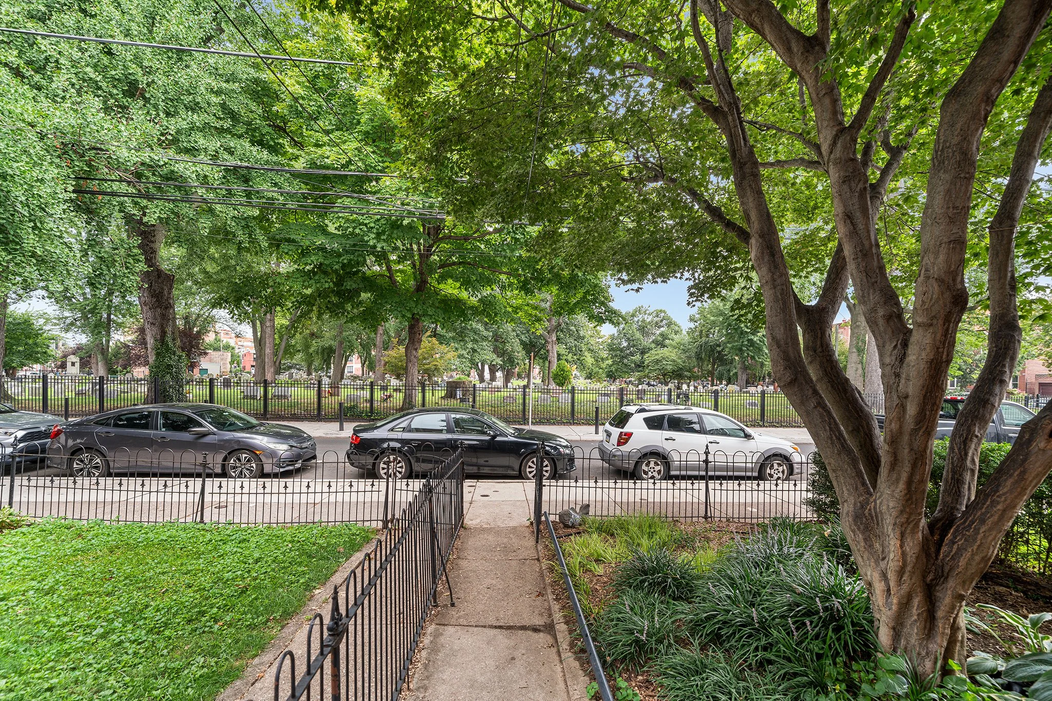532 Belgrade St, Philadelphia PA-06.jpg