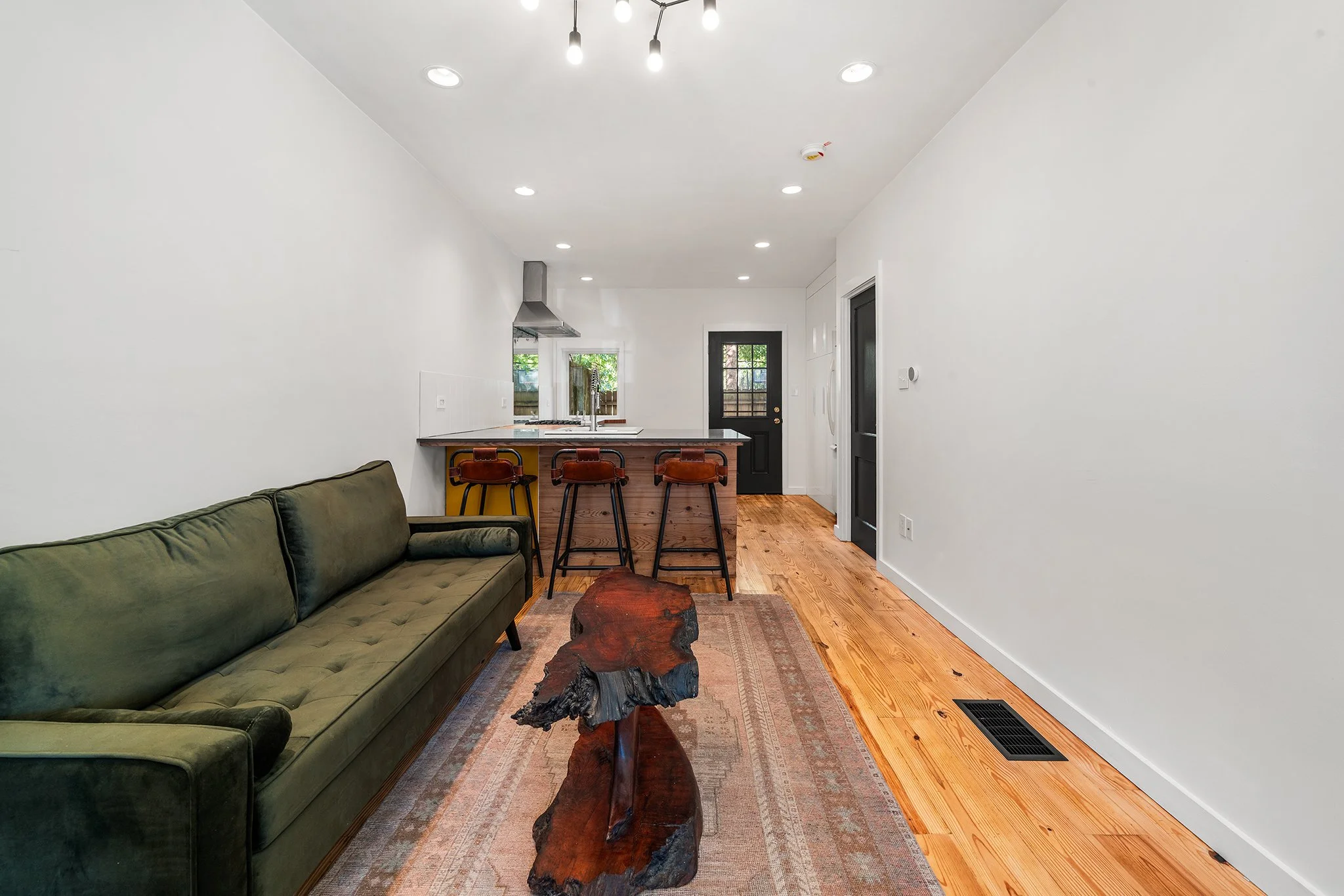 133 W Duval St Philadelphia PA-10.jpg