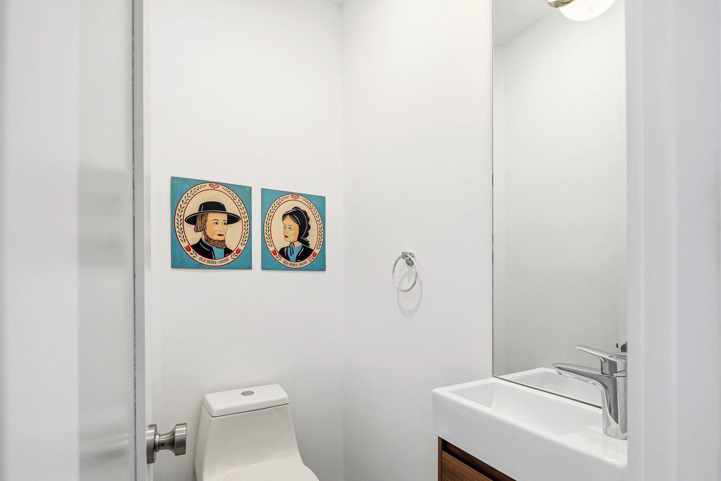 633 E Thompson St-Full-39.jpg