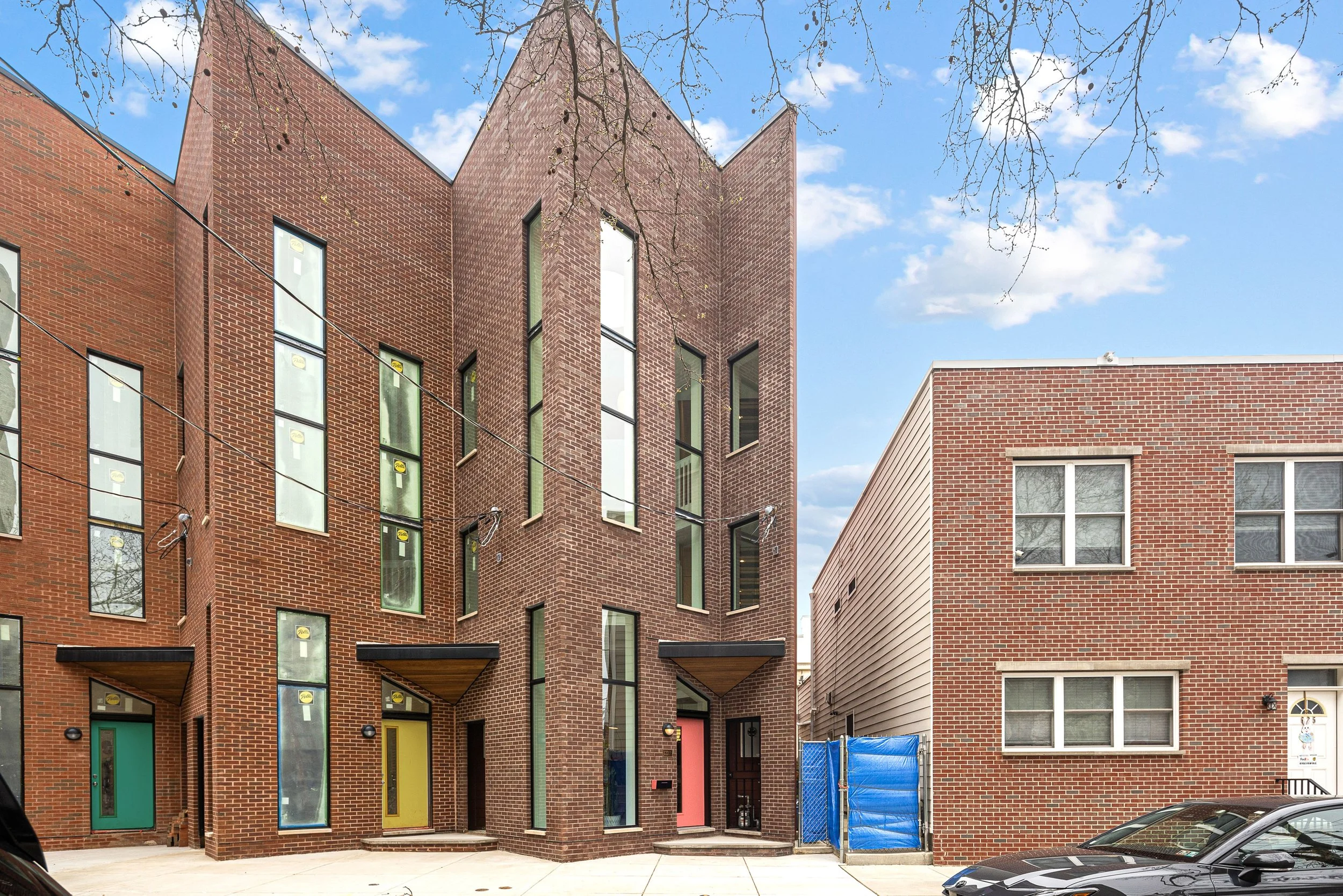 633 E Thompson St-Full-41.jpg
