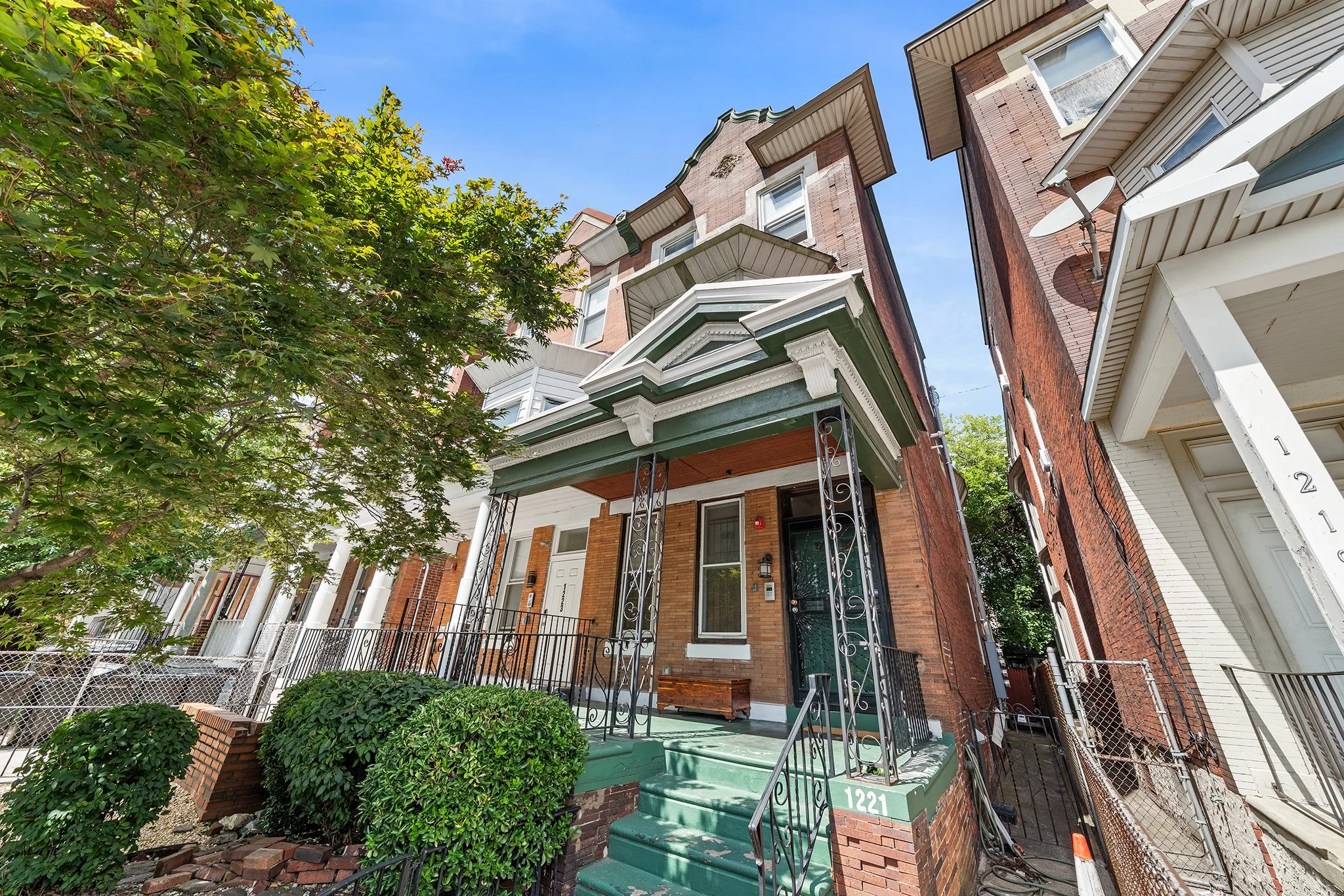 1221 West Allegheny Avenue 