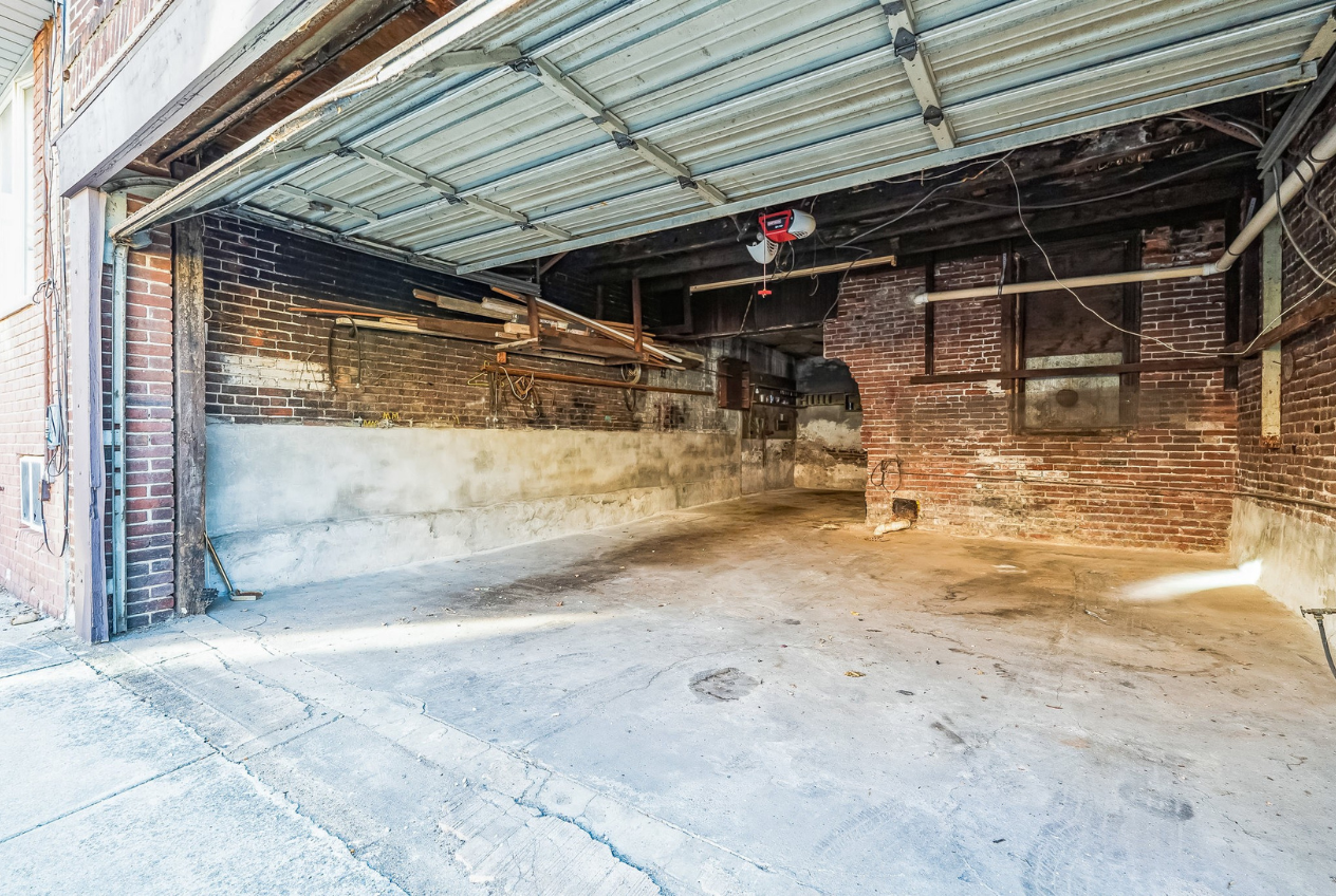 2711-13_E_Thompson_St_Philadelphia_PA_19134_USA-Others-.png