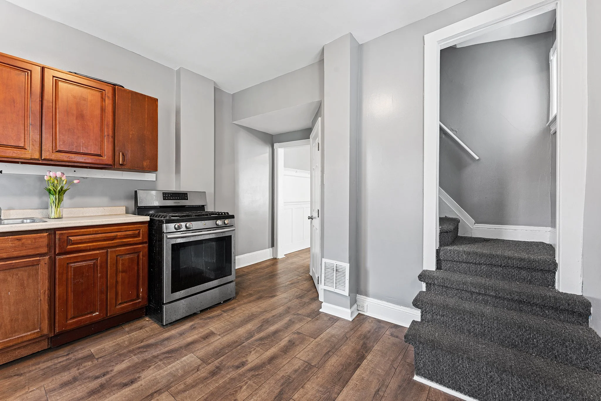 4938 Chestnut St, Phila PA-18.jpg