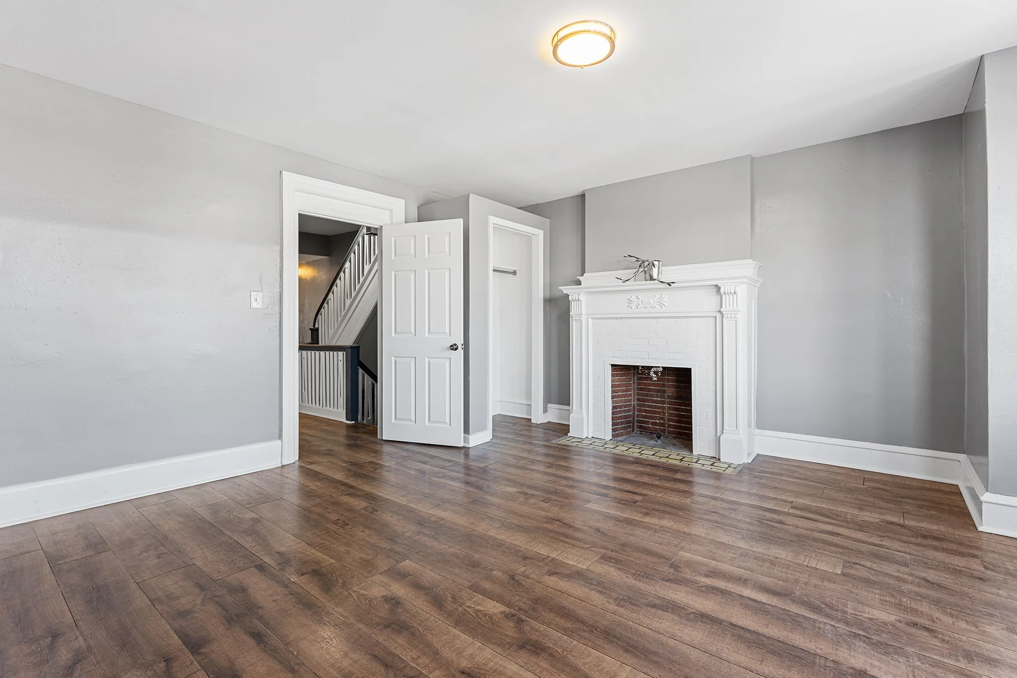 4938 Chestnut St, Phila PA-25.jpg