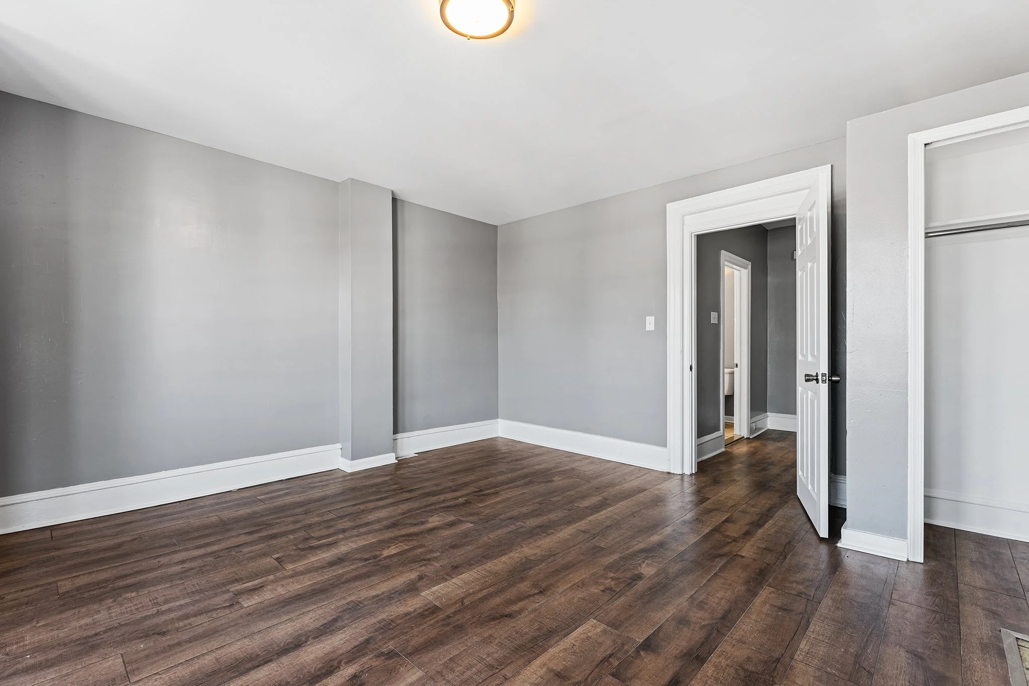 4938 Chestnut St, Phila PA-24.jpg