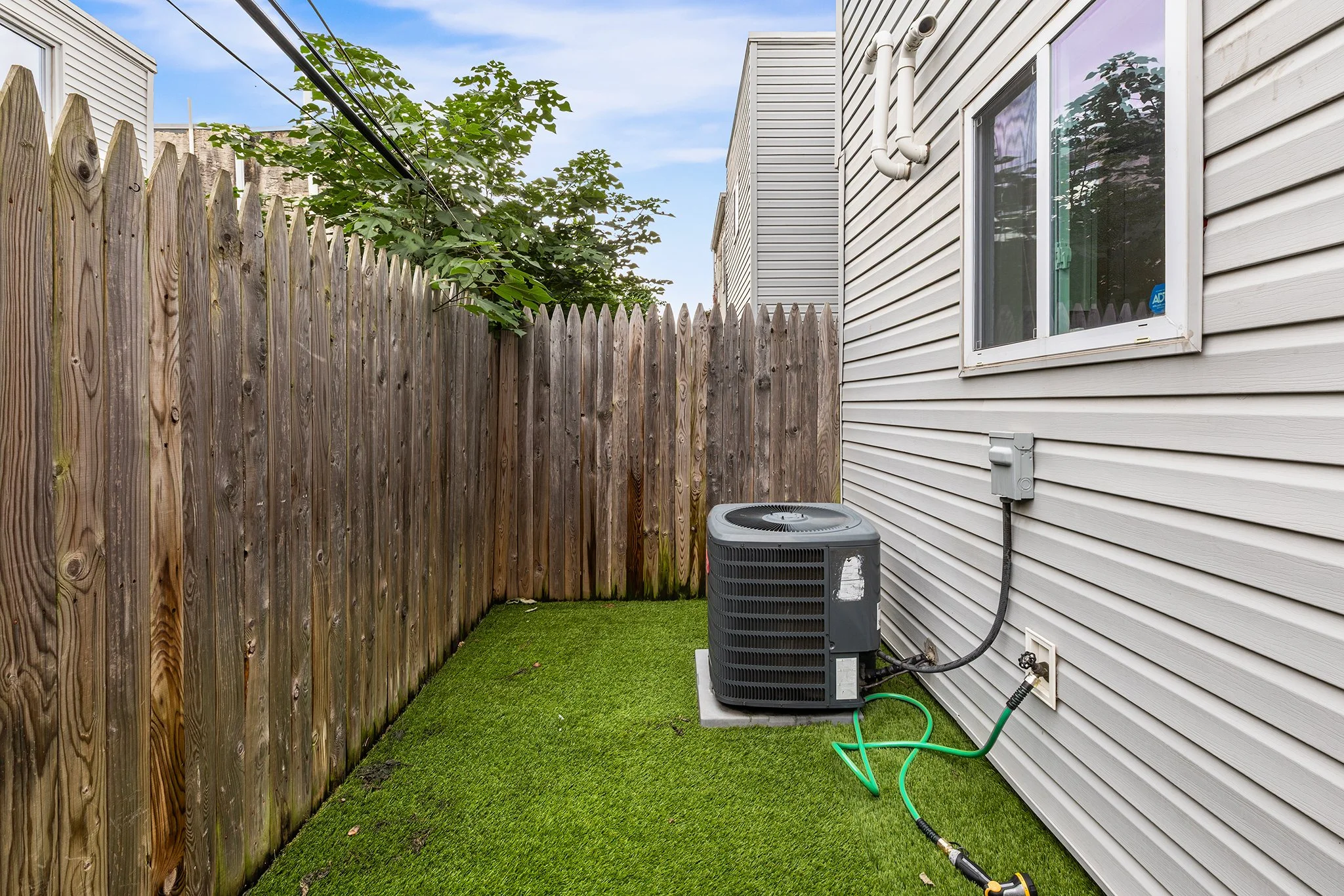 1411 S Mole St Philadelphia PA-25.jpg
