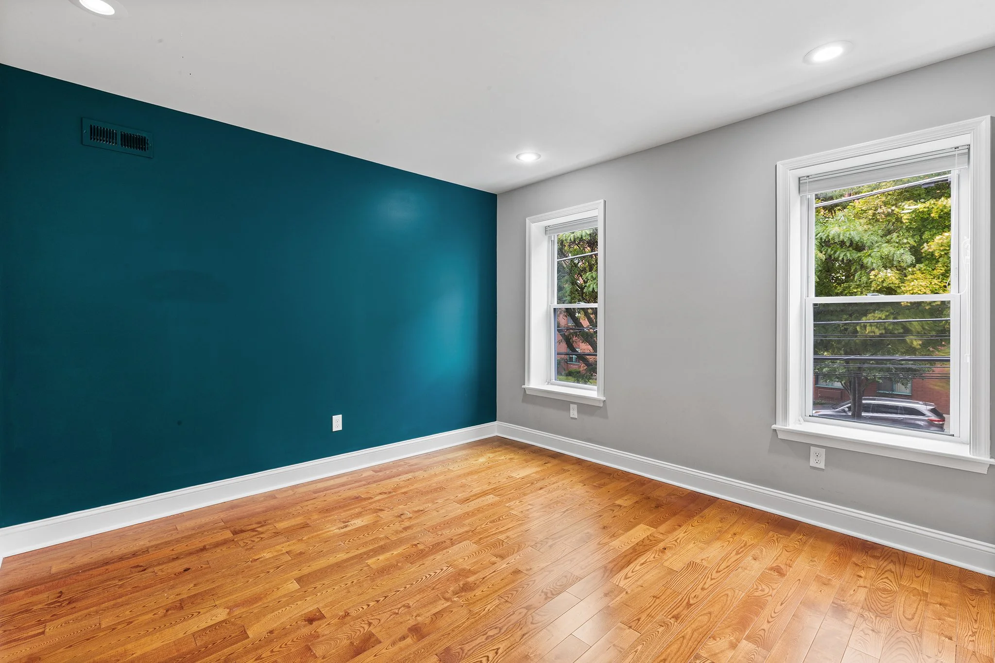 1411 S Mole St Philadelphia PA-21.jpg