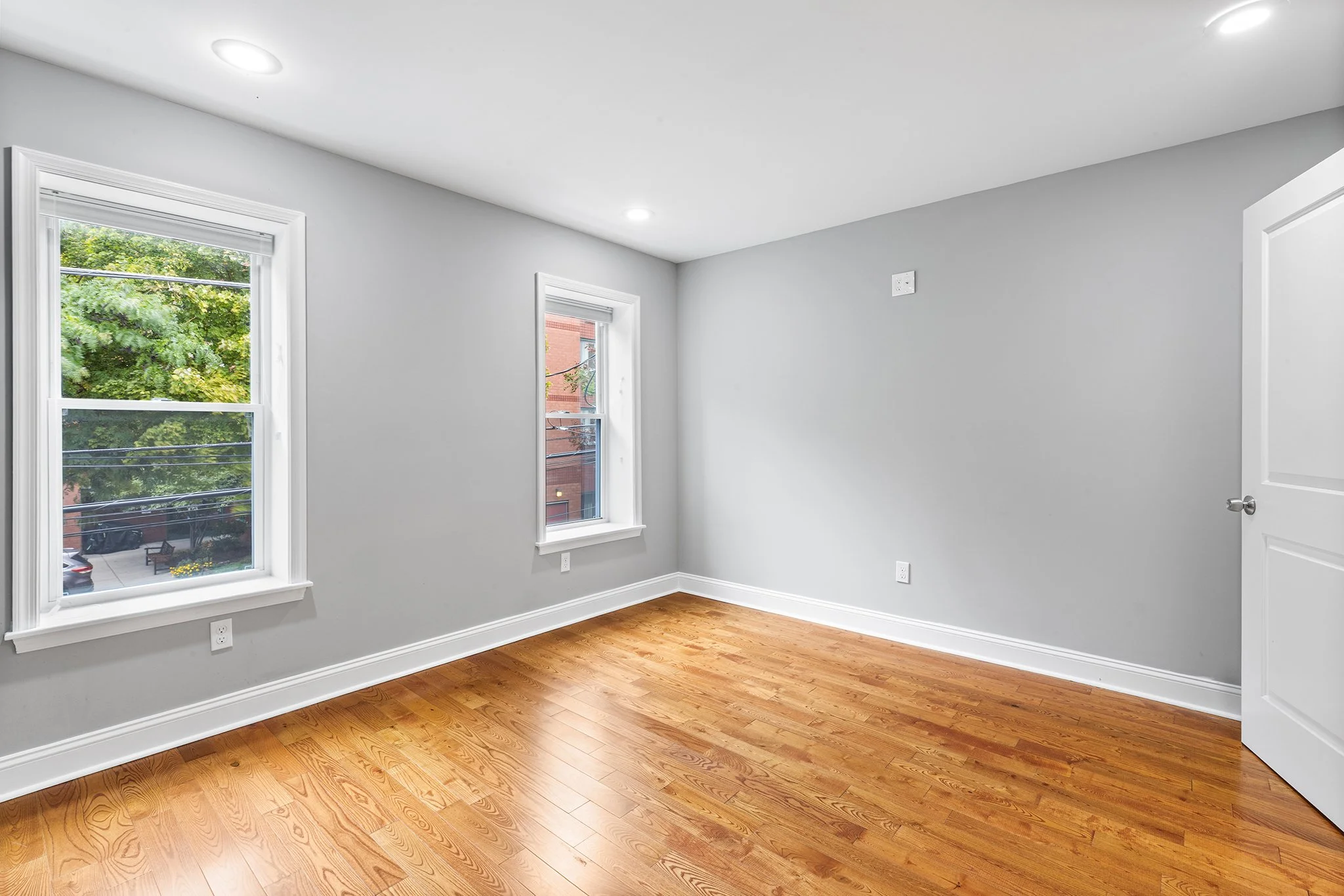 1411 S Mole St Philadelphia PA-23.jpg
