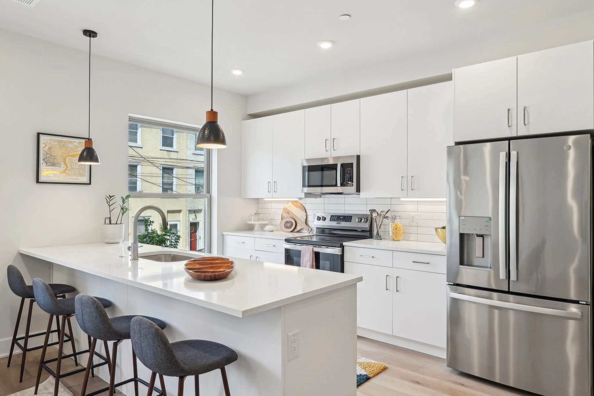 ✨FRESH PRICE! ✨The last two units of Paradise Peak are up for grabs and with a new price cut. Pull right into your private garage and welcome home. There is a bonus space downstairs which makes the perfect video game den, playroom, or exercise zone. 