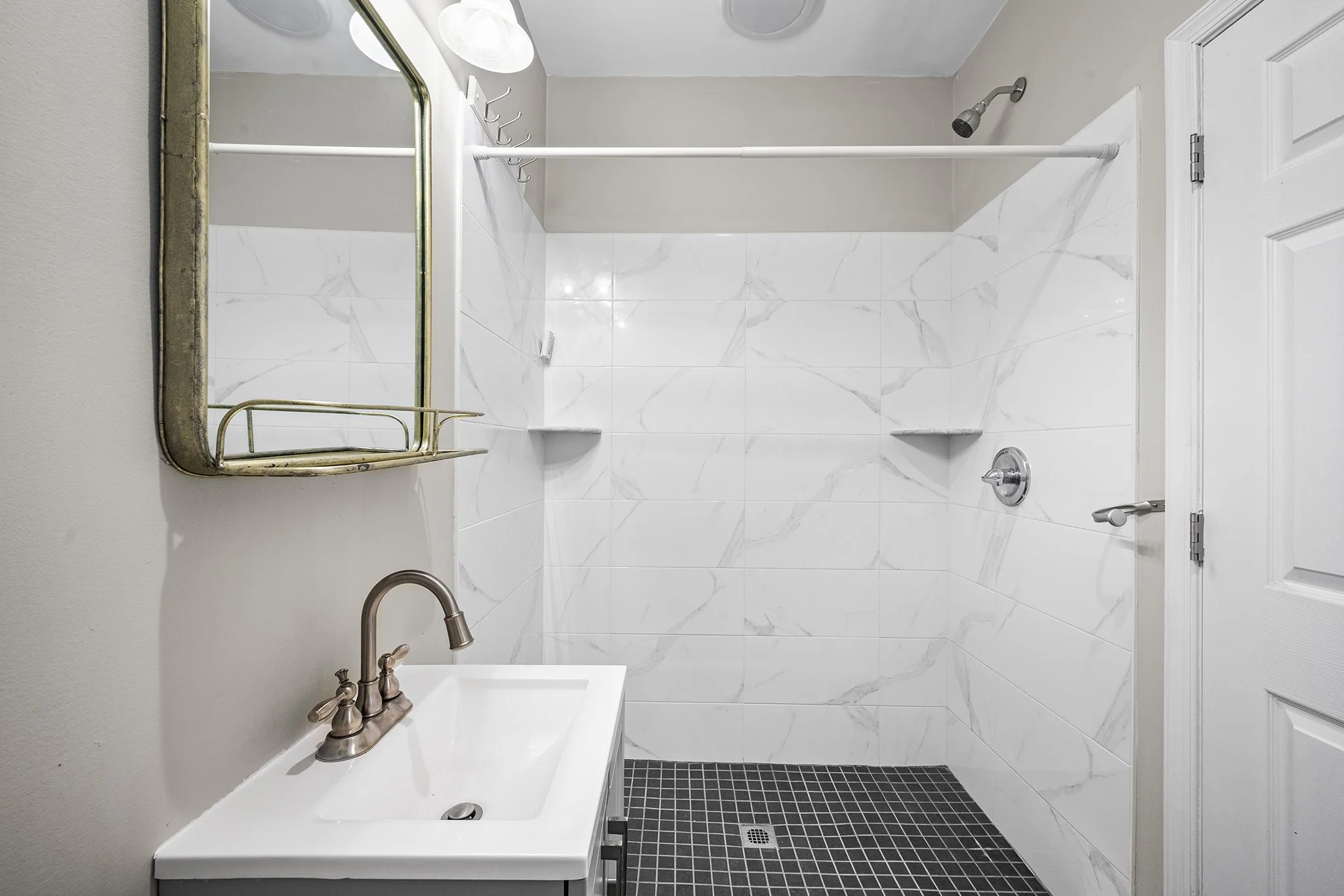 2406 E Allegheny Ave, Phila, PA-017.jpg