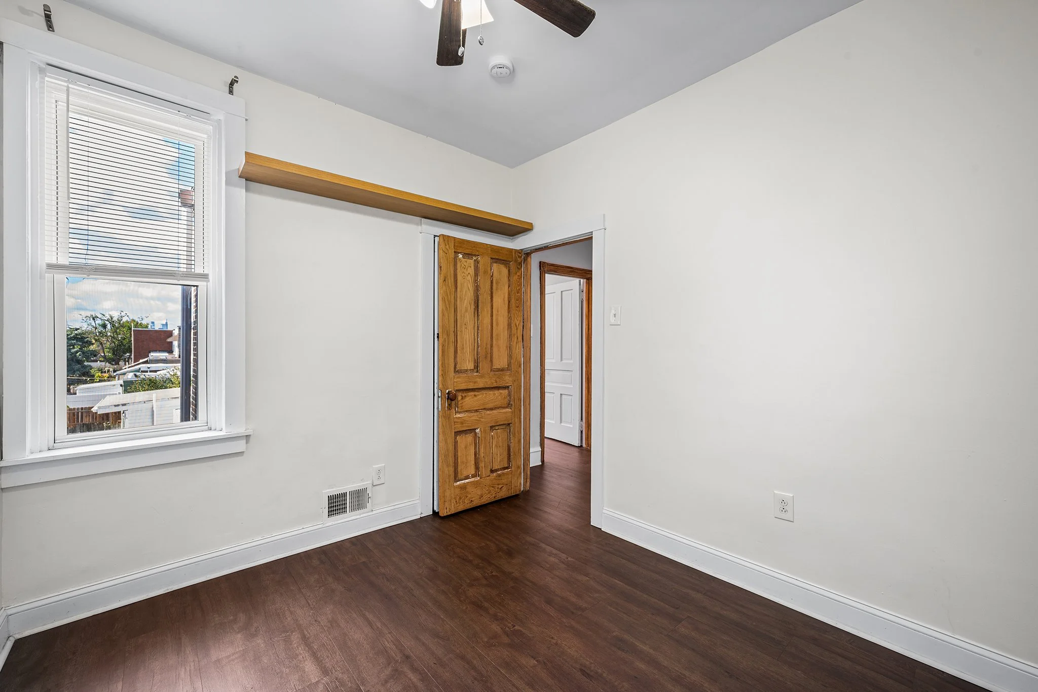 2406 E Allegheny Ave, Phila, PA-023.jpg