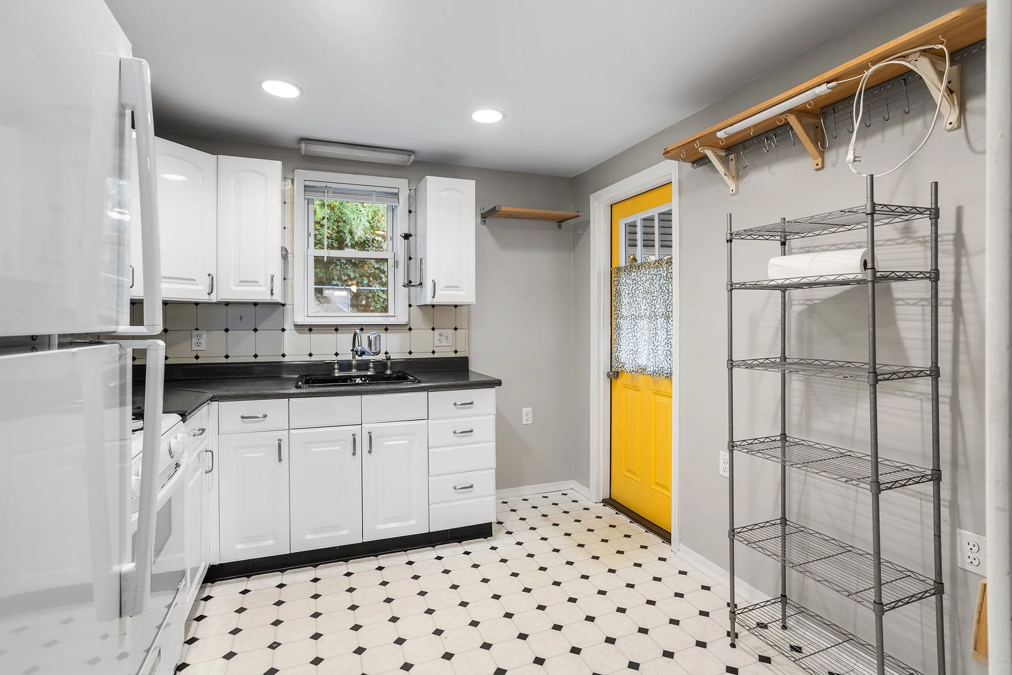4617 St Davids St, Philadelphia, PA-06.jpg
