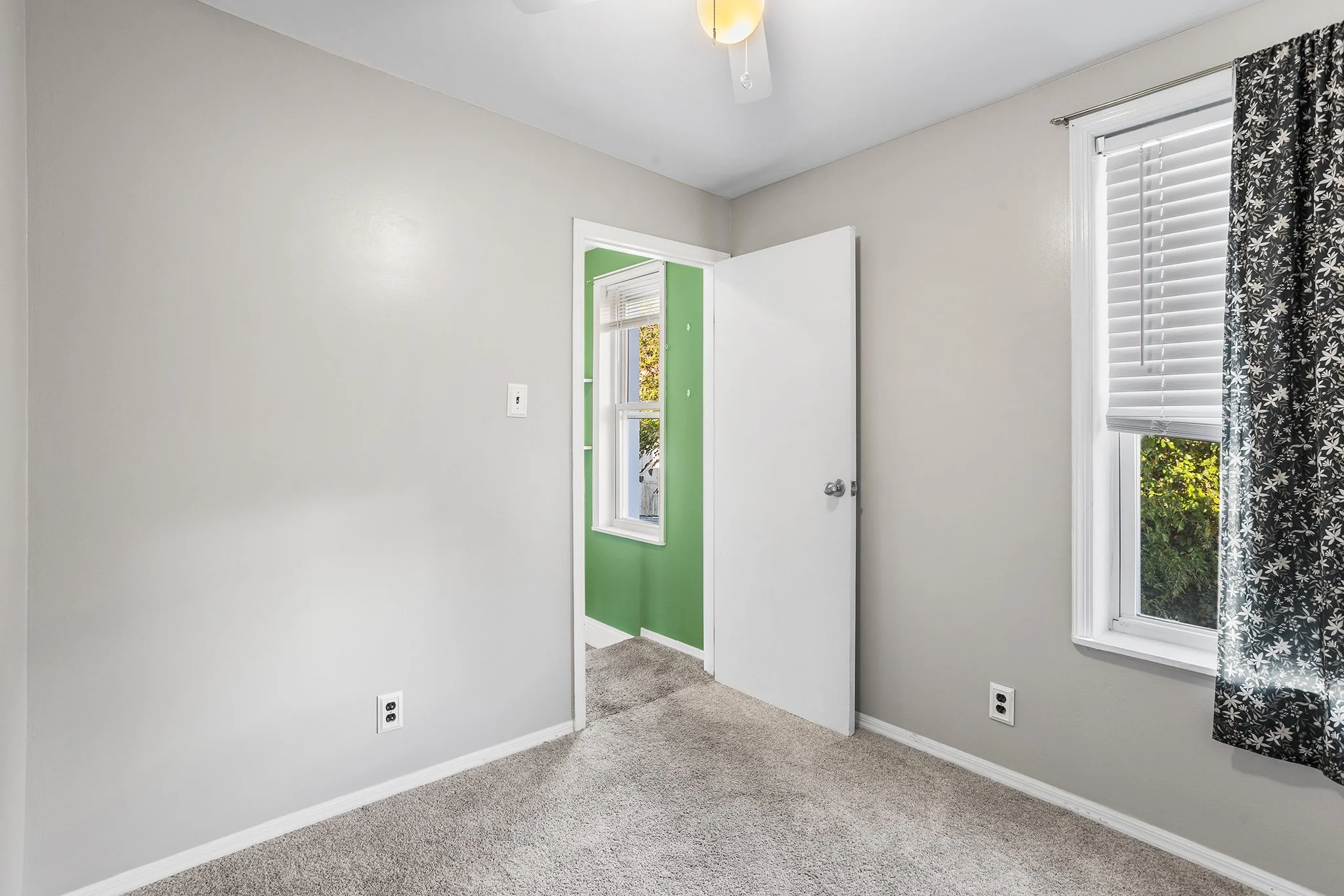 4617 St Davids St, Philadelphia, PA-10.jpg