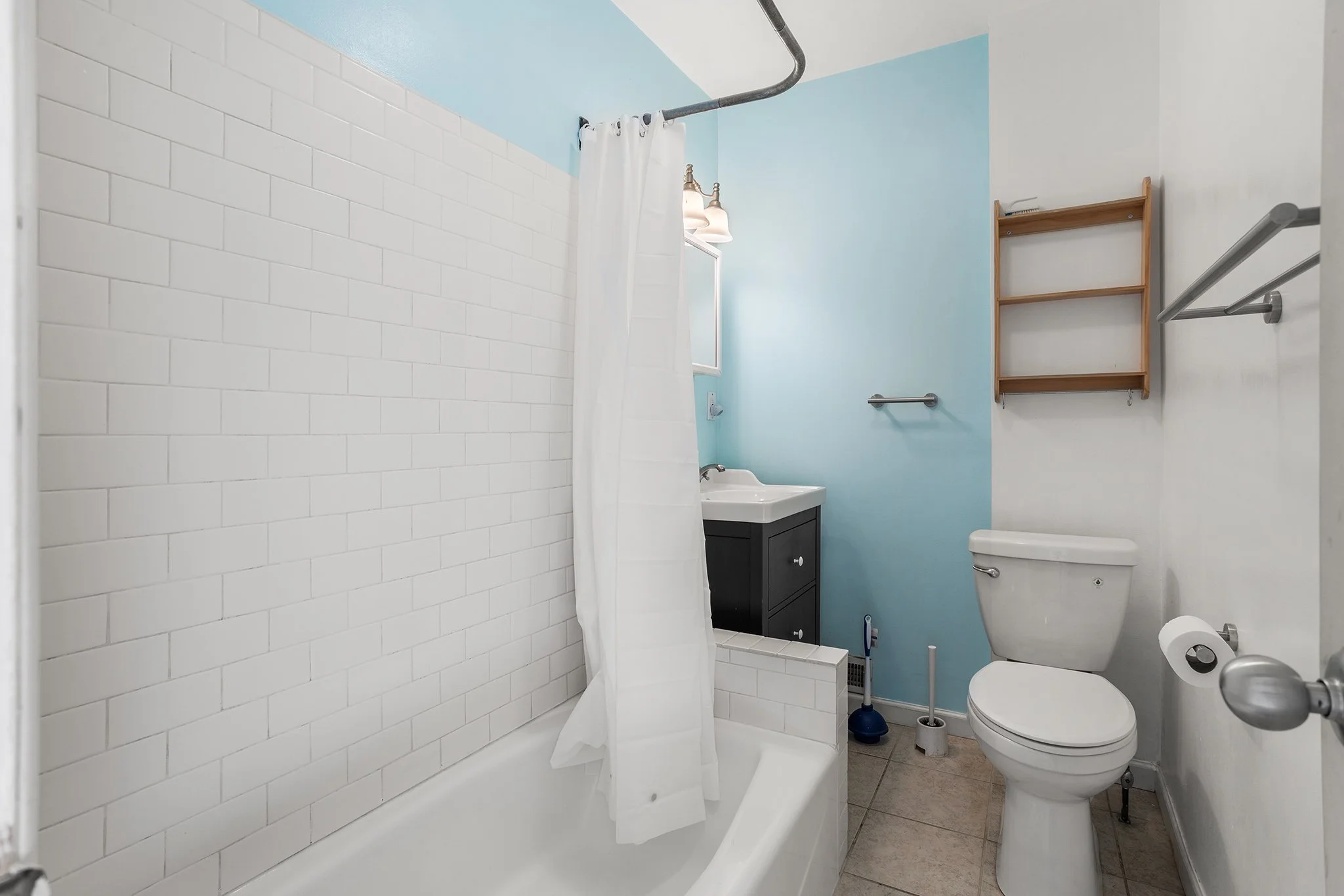 4617 St Davids St, Philadelphia, PA-11.jpg