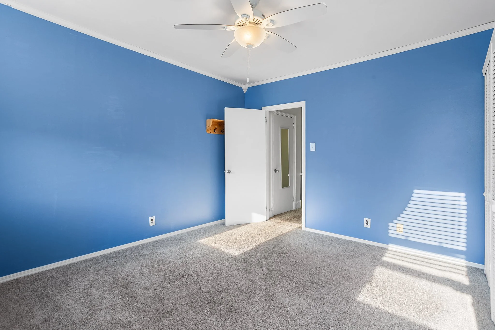 4617 St Davids St, Philadelphia, PA-14.jpg