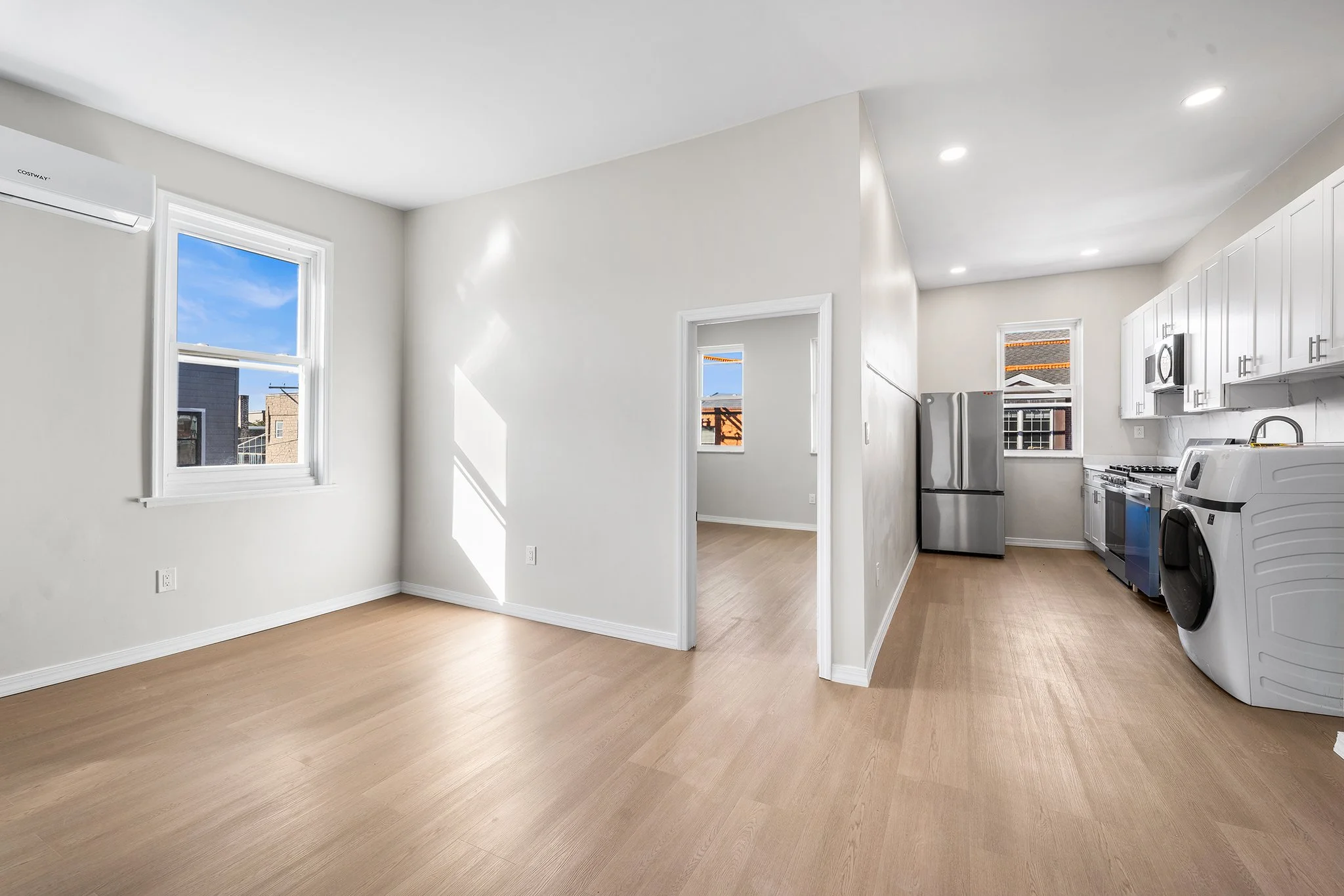 775 S 8th St 3F Philadelphia PA-19.jpg