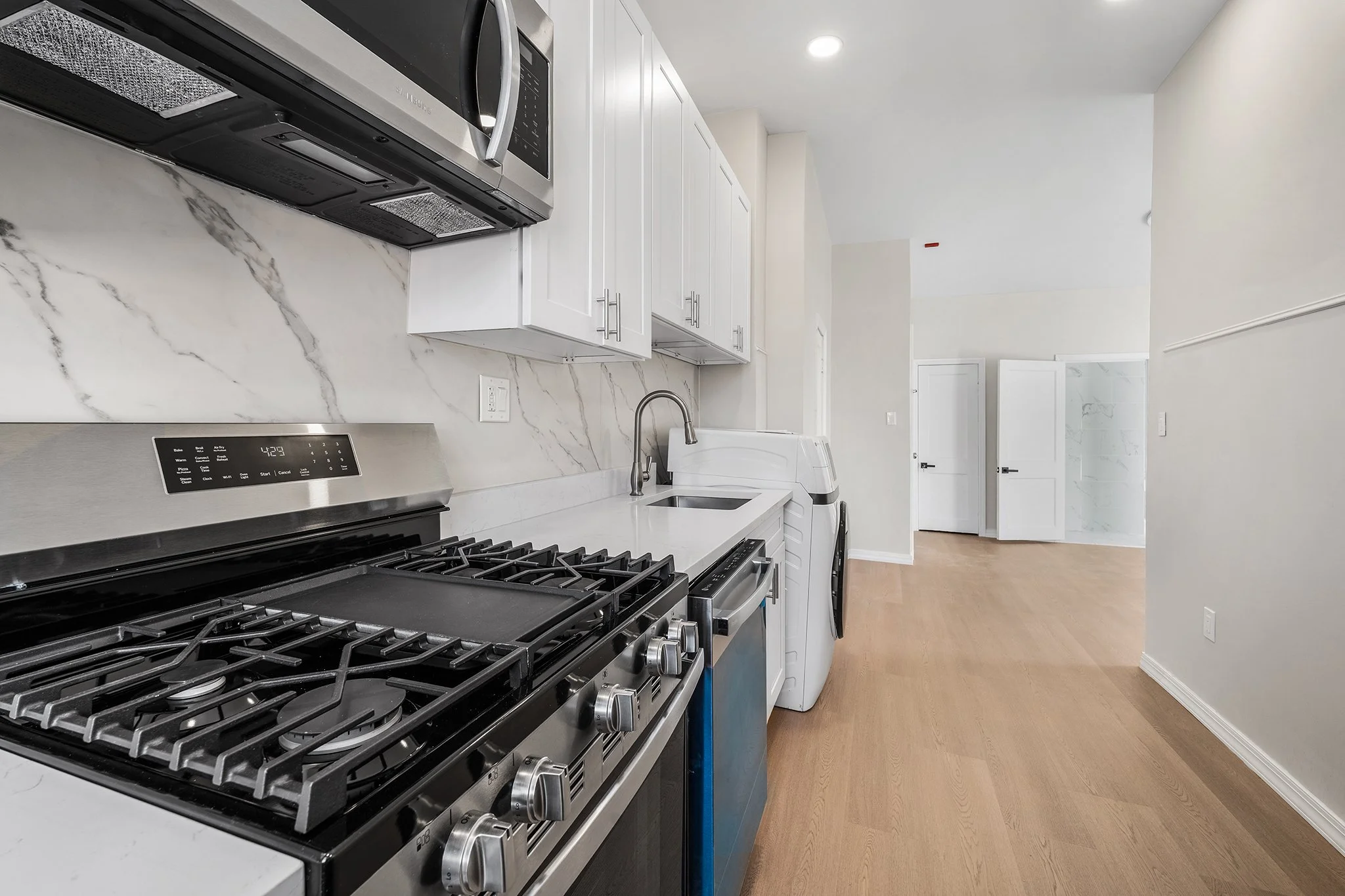 775 S 8th St 3F Philadelphia PA-24.jpg