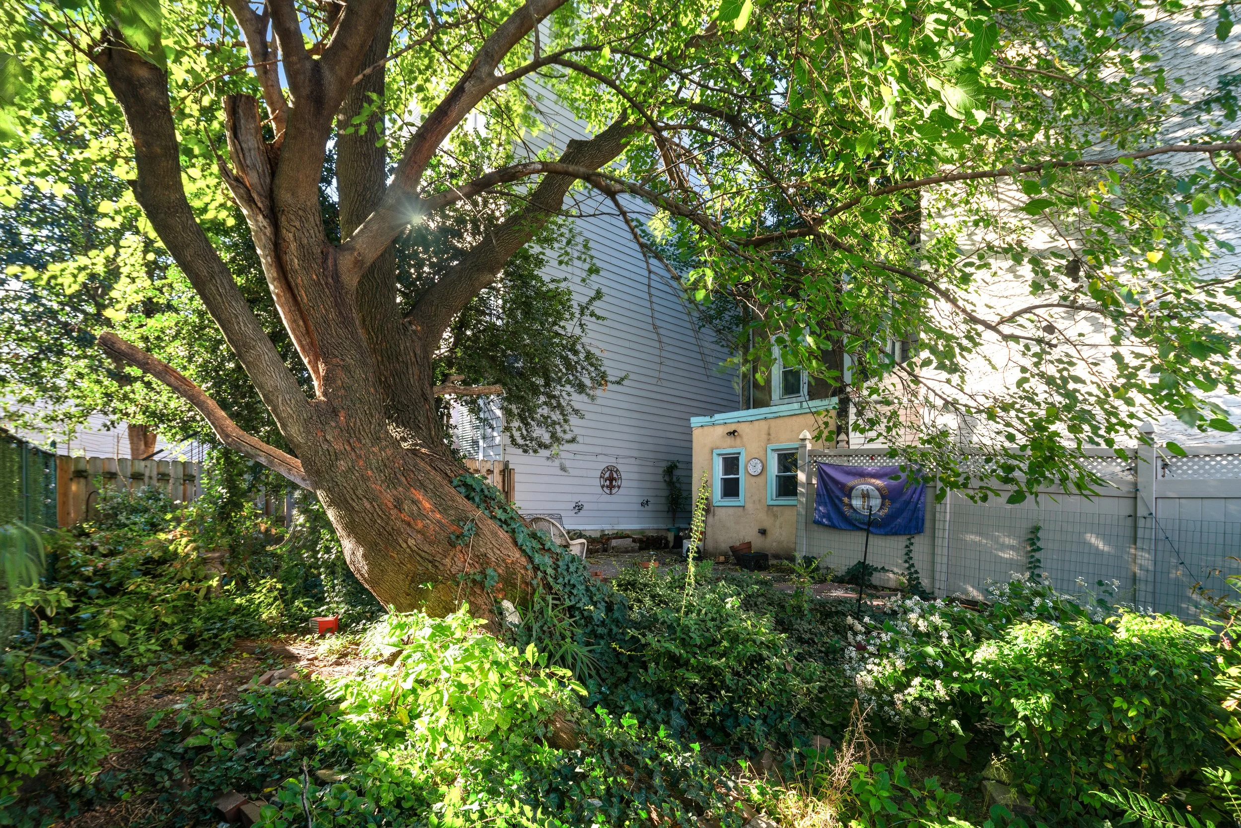 1125 E Susquehanna Ave-Full-6.jpg