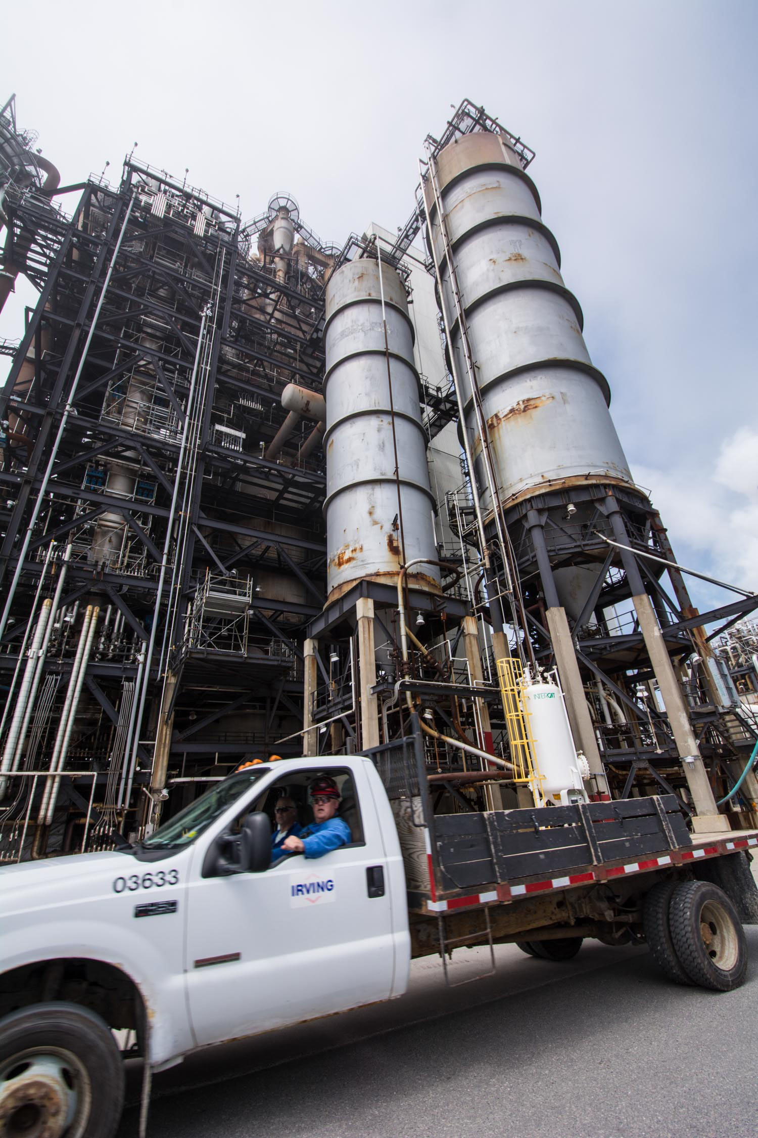 aug05 2014-Bloomberg News-Irving Oil refinery-Saint John NB-photo by Aaron McKenzie Fraser-www.amfraser.com-5700.jpg