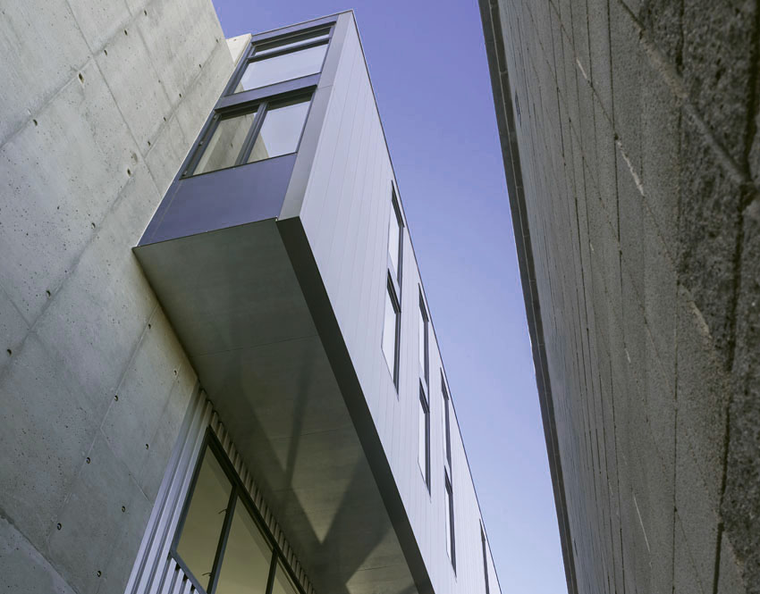 0712 BavPros web2.jpg