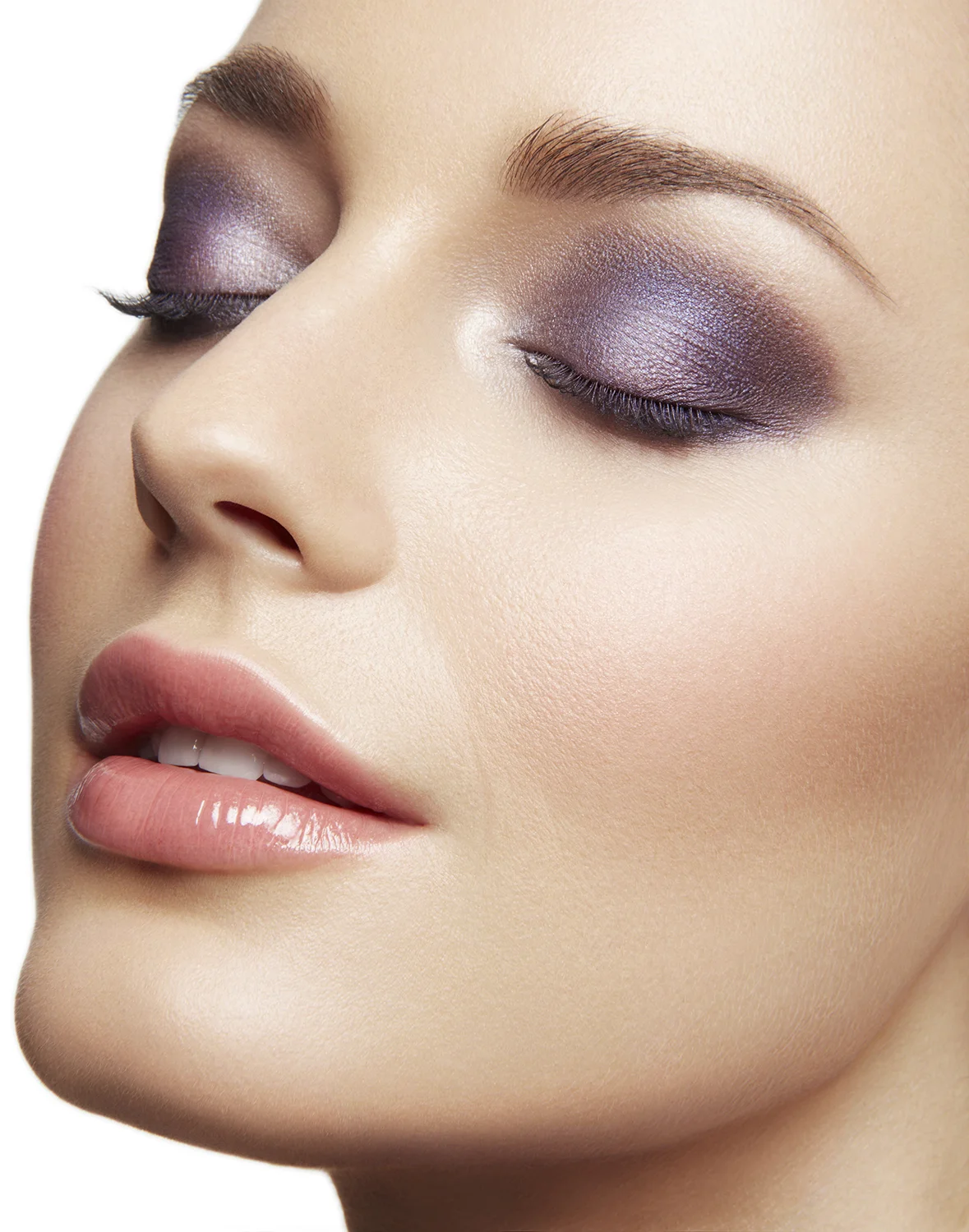 1_Beauty_052_Peter_Rosa_Chloe-3-158-Cropped_V3.jpg