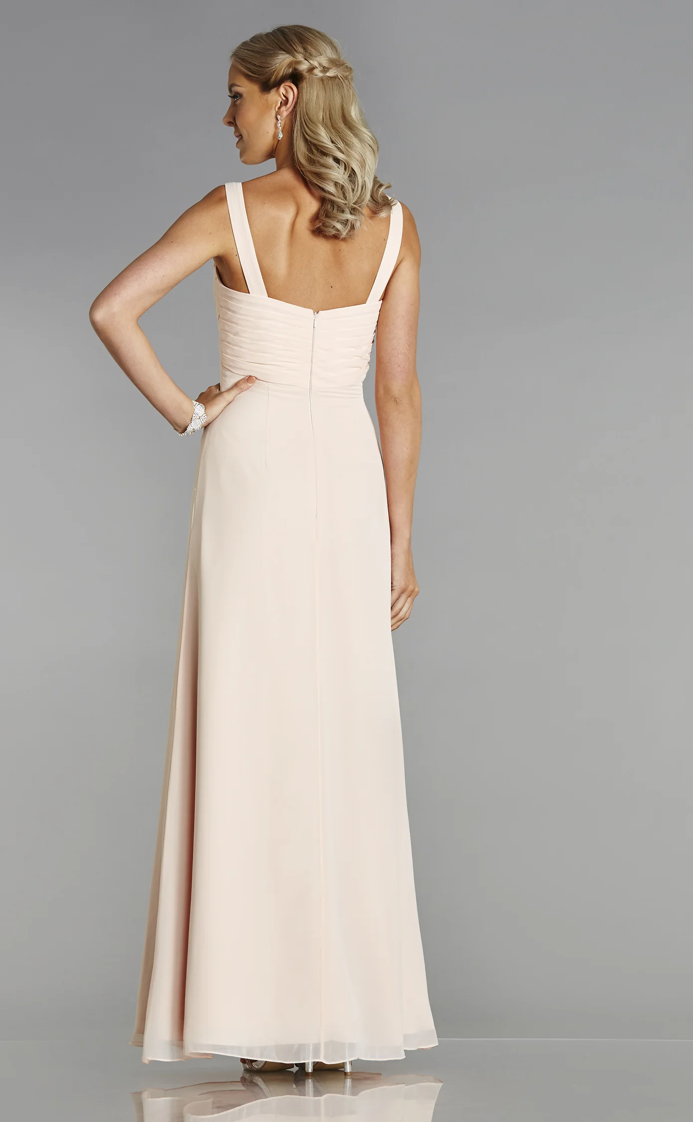 3-HATTIE_DAY2-TIFFANYS-SERENADE_329.jpg