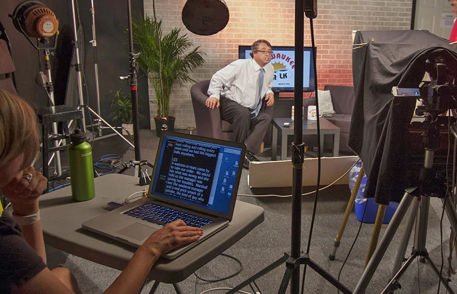 talk-show-teleprompter-promptdog.jpg