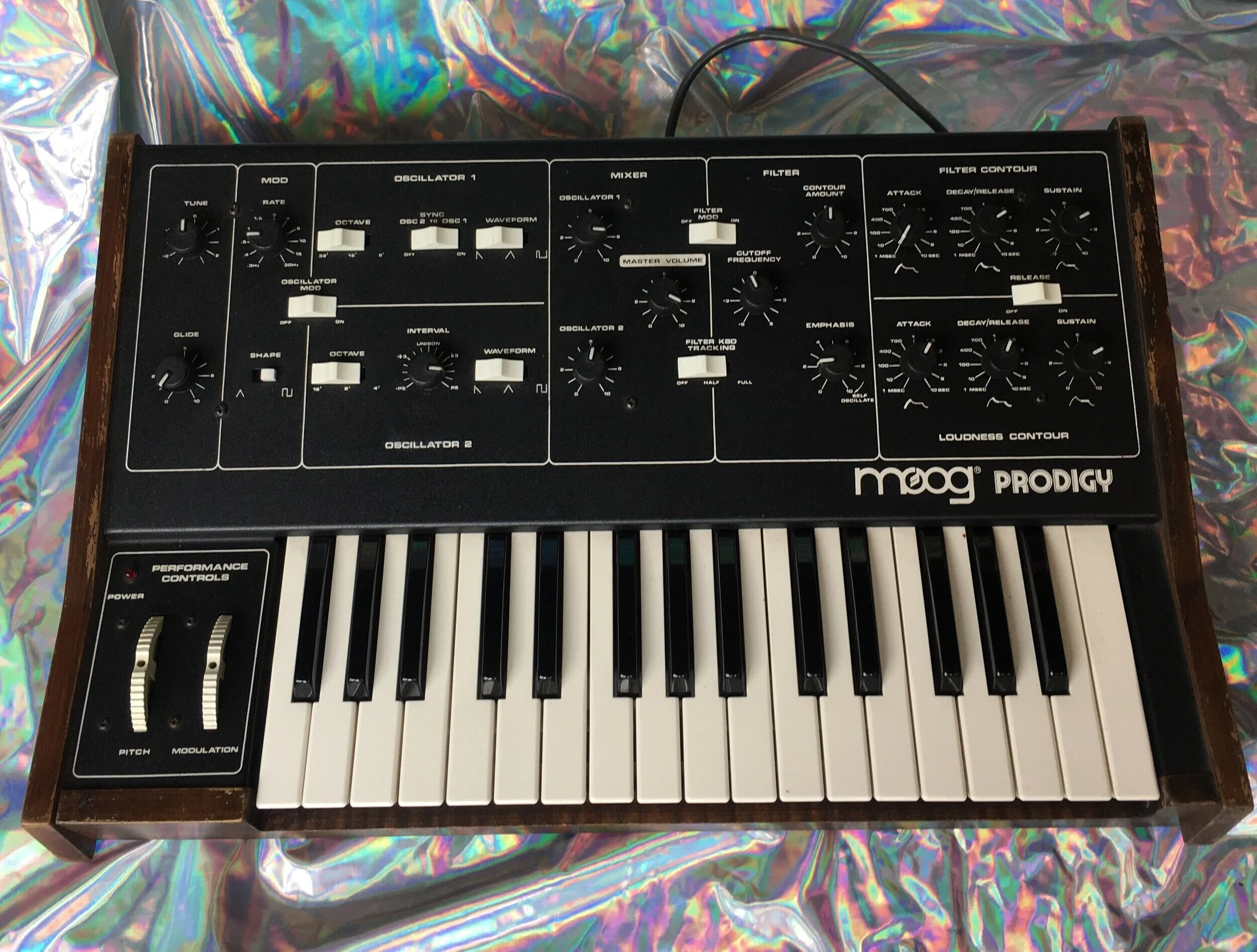 moog+prodigy+-+consign+%281%29.jpg