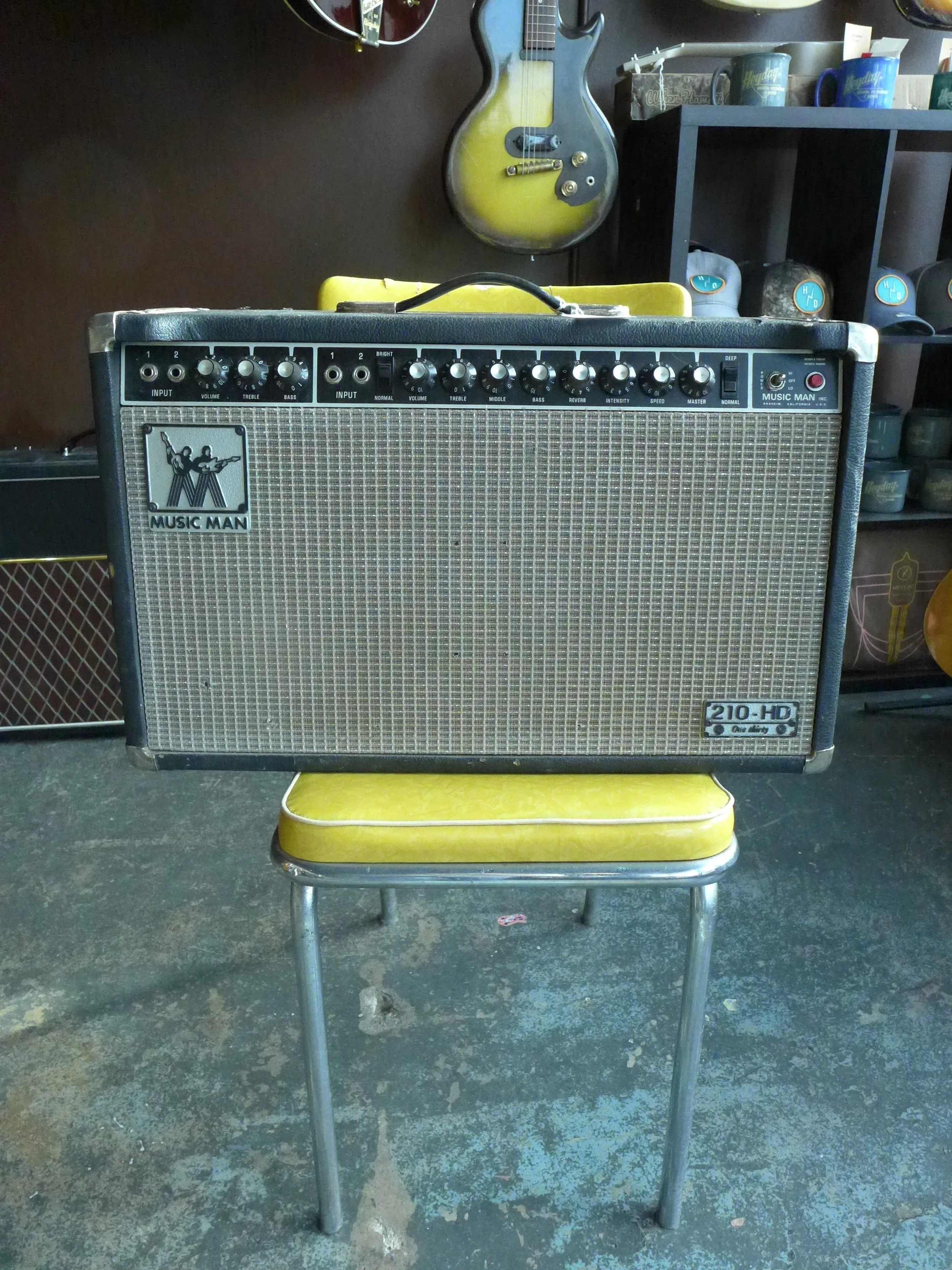 MusicMan 210-HD One Thirty