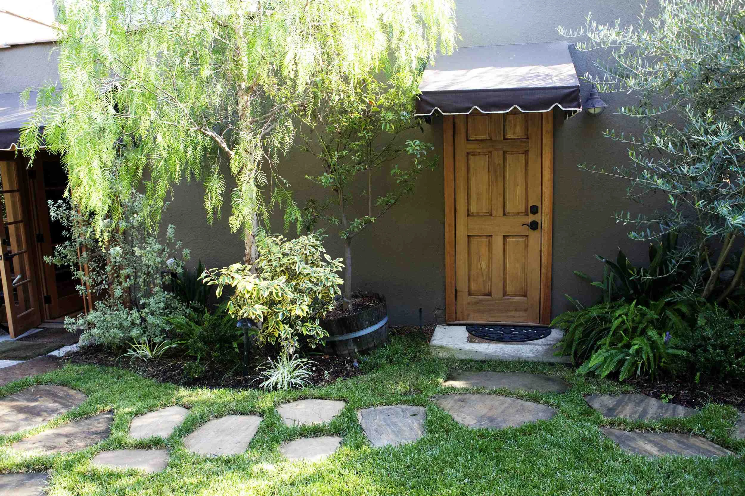 Outdoor 2.jpg
