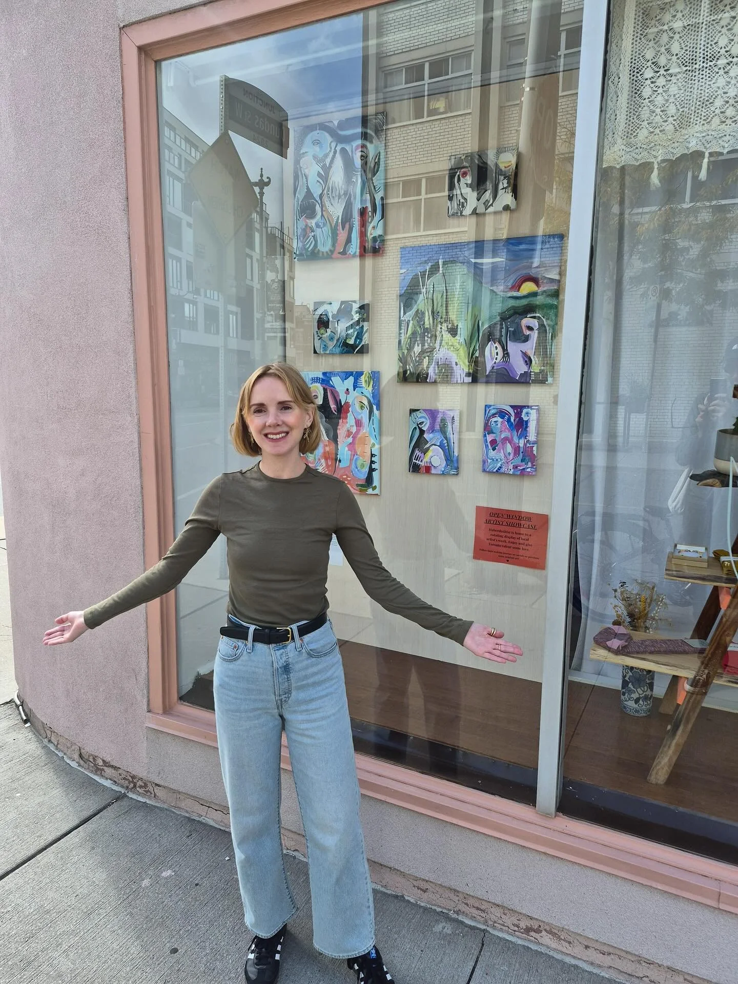 So happy to share my pop-up showcase of new paintings at @haberdashist located at 2822 Dundas St West in the Junction! It&rsquo;s the loveliest shop and honoured for the collaboration. Make sure to stop by if you&rsquo;re in the area!

All paintings 