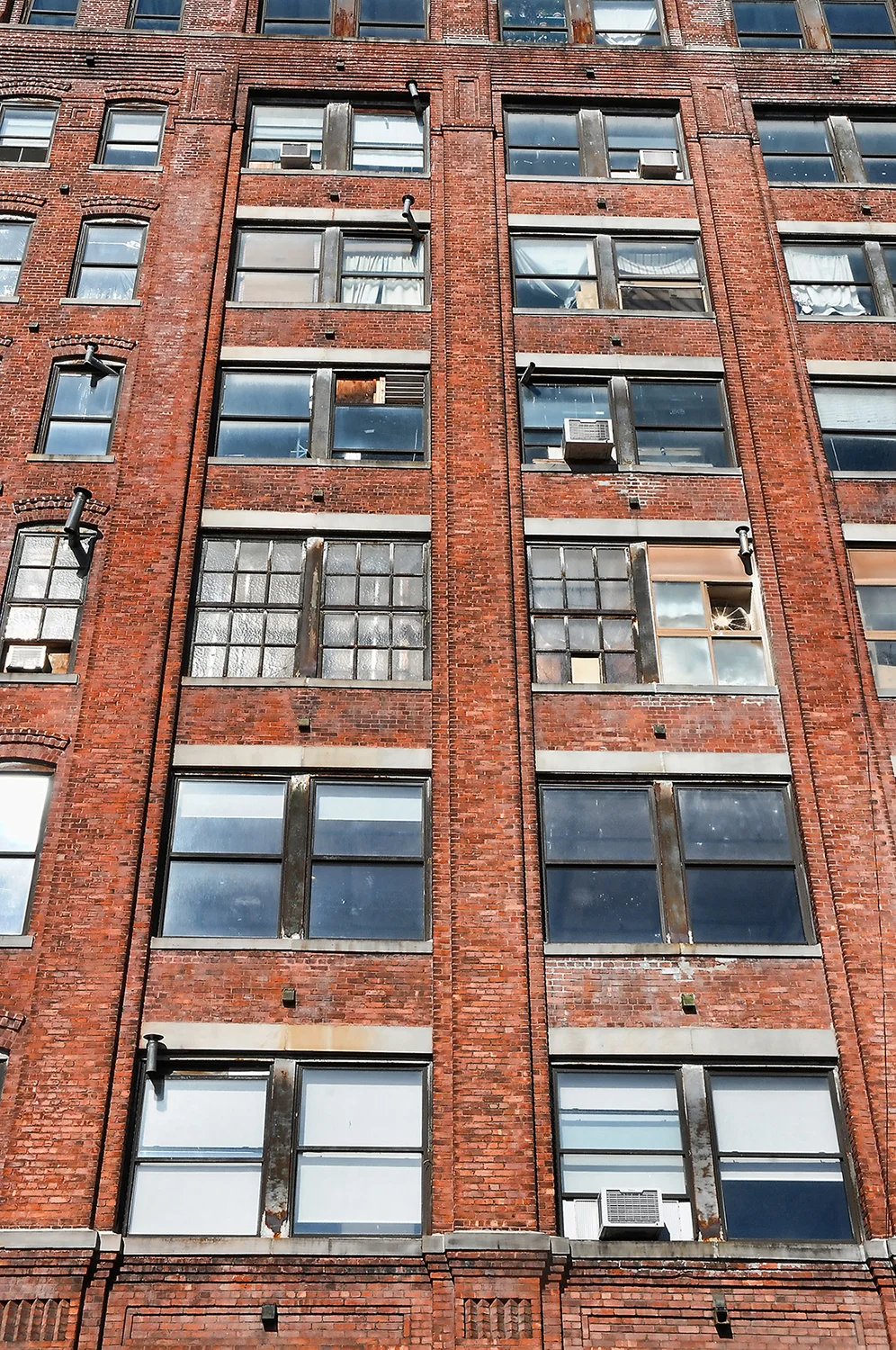 NY.