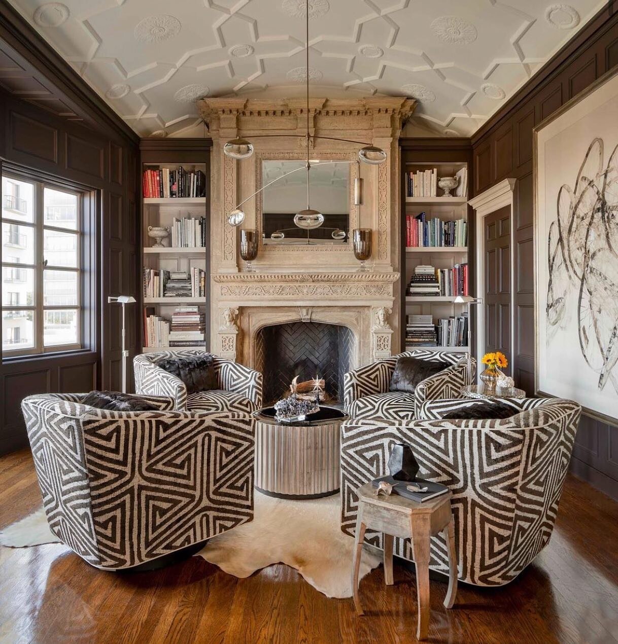 Tribal elegance makes a statement in this beautiful library designed by @candacebarnesdesign for her home in San Francisco&rsquo;s historic Chambord penthouse. Thank you @1stdibs for sharing this special project! 
Photography by @pargast 
As featured