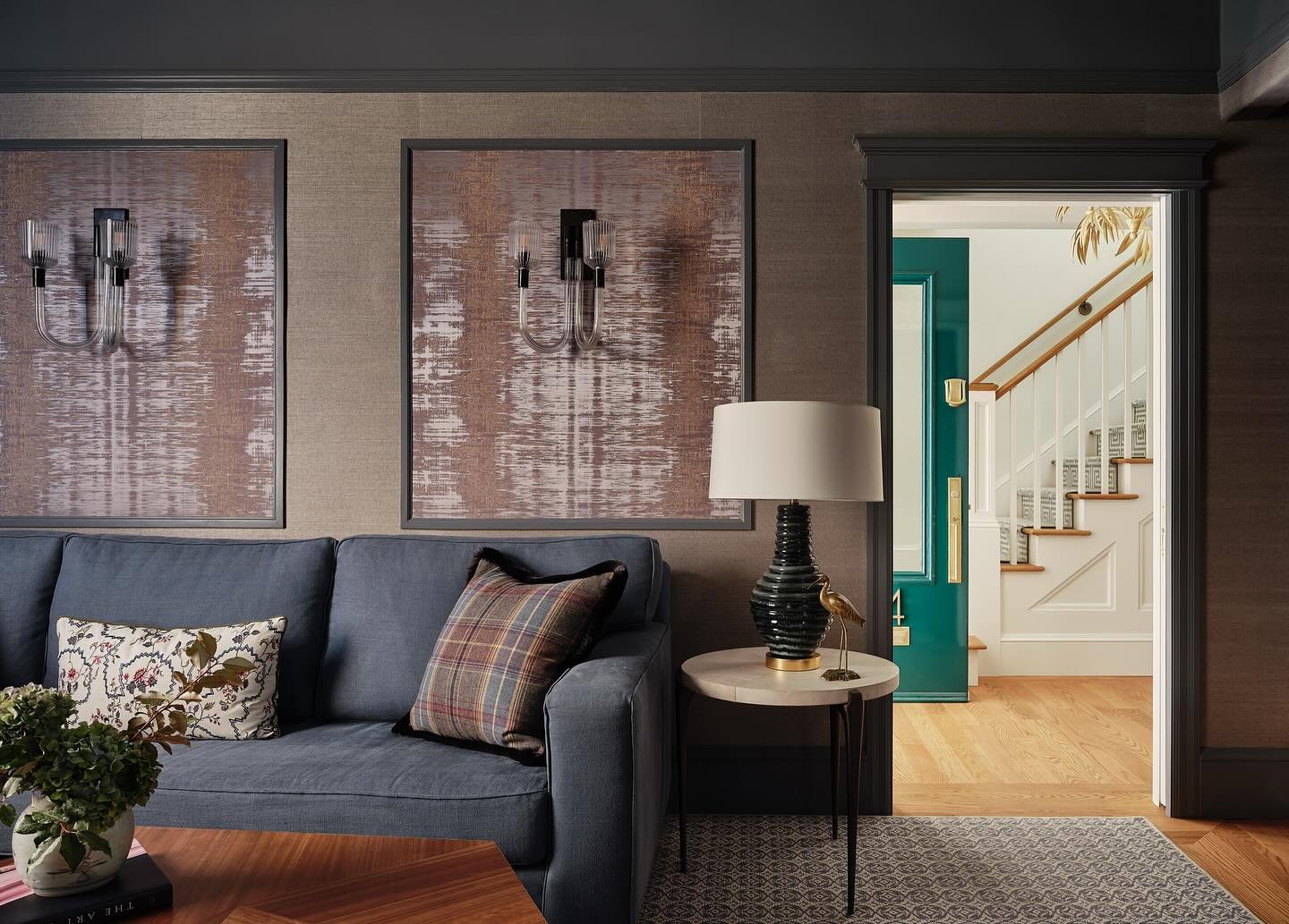 Edwardian charm meets modern sophistication. 
This San Francisco home, designed by Ashi Waliany, @cusp.interiors blends deep textures, tailored tones, and timeless craftsmanship &mdash; where every detail feels effortlessly inviting.

Interior Design