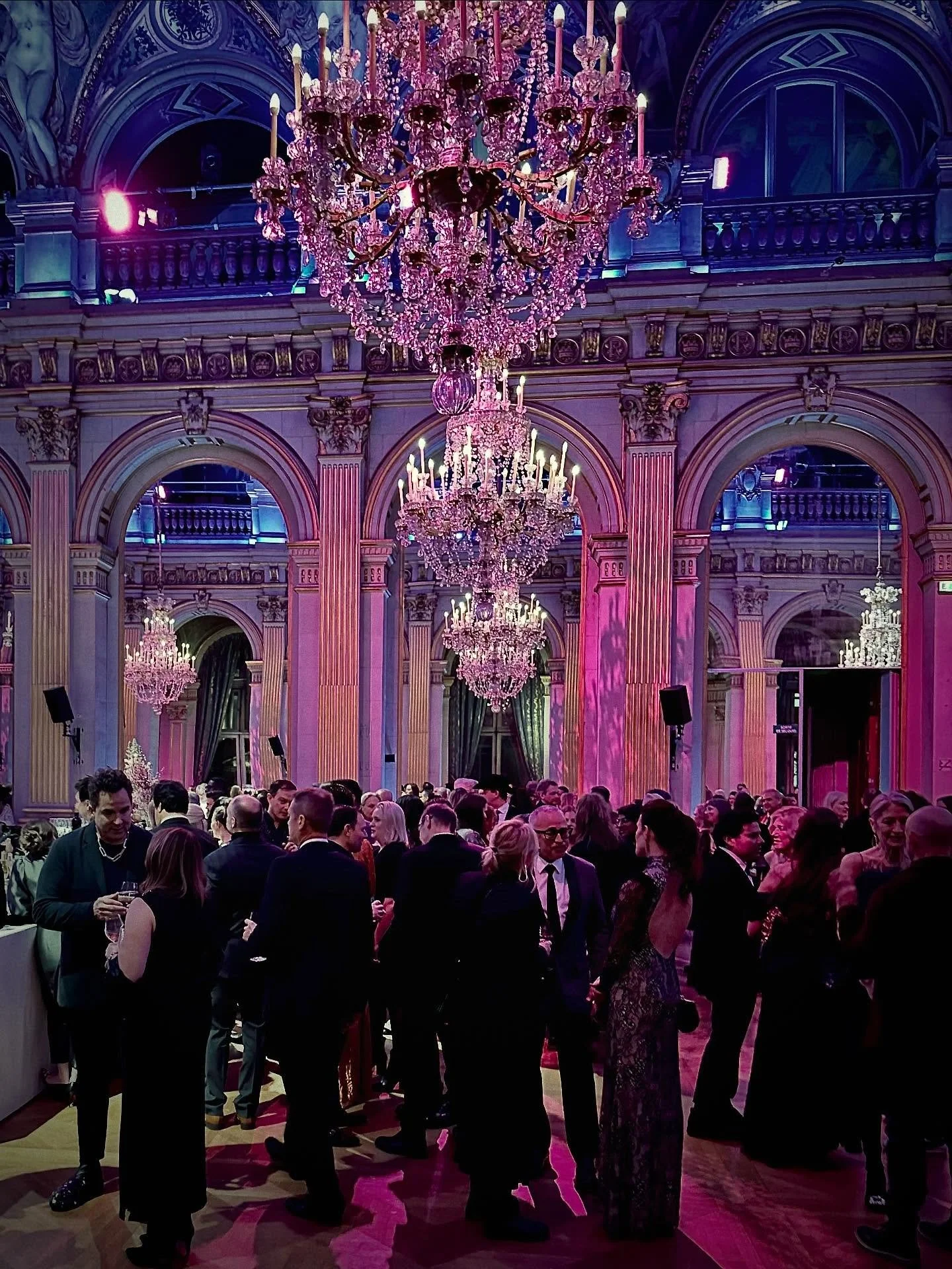 Visibility opens doors. Relationships decide who walks through them.

@davisgonthier #strategicPR #businessdevelpment #brandpositioning #strategicpartnerships #trustedadvisors