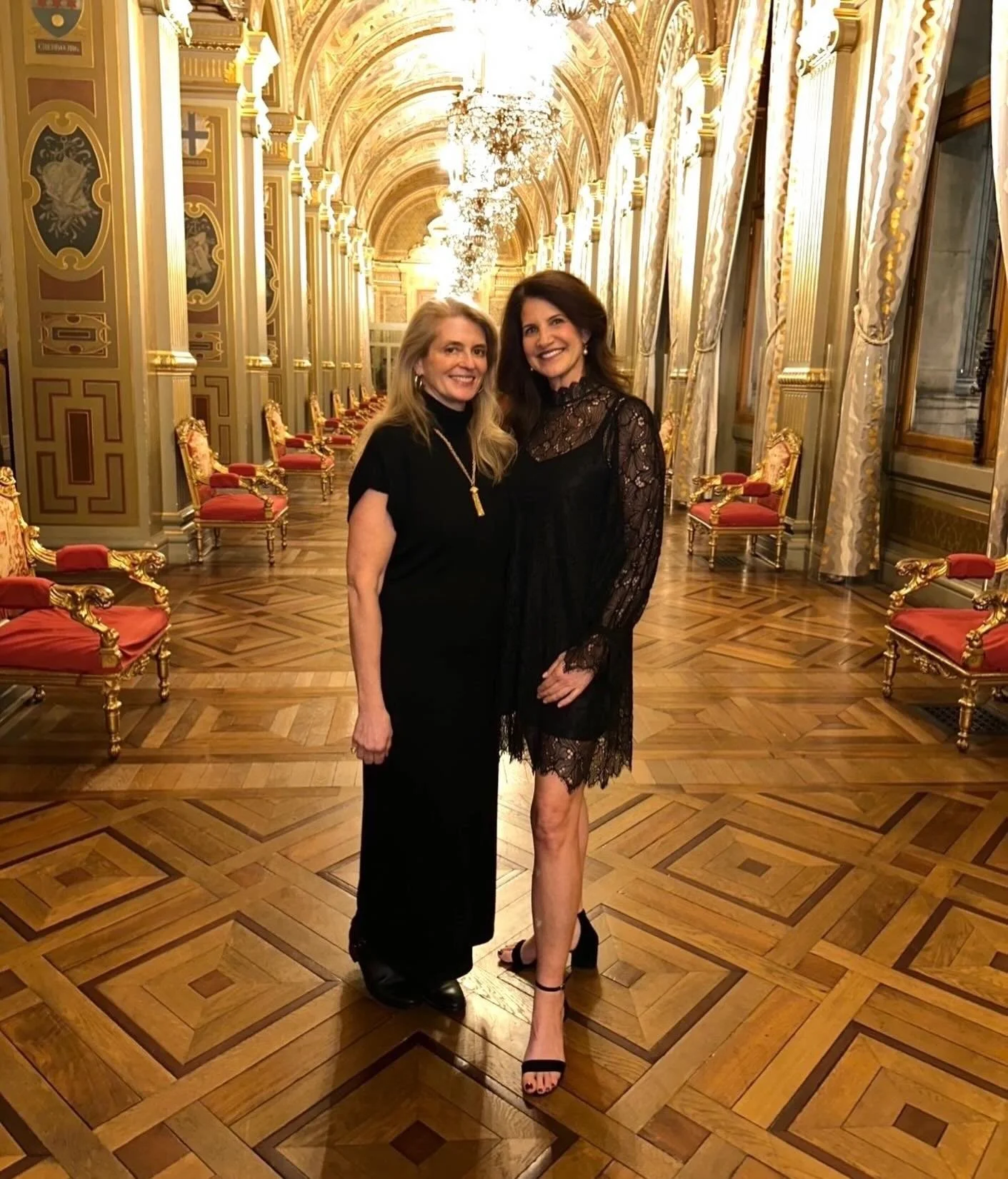 American party in Paris.
H&ocirc;tel de Ville &middot; D&eacute;co Off 2026
Thank you to all of the wonderful hosts&mdash;and especially @geoffreydesousa and @erikhughes8790 @desousahughes 

#hoteldevilleparis #d&eacute;cooff2026 #americanparty #desi