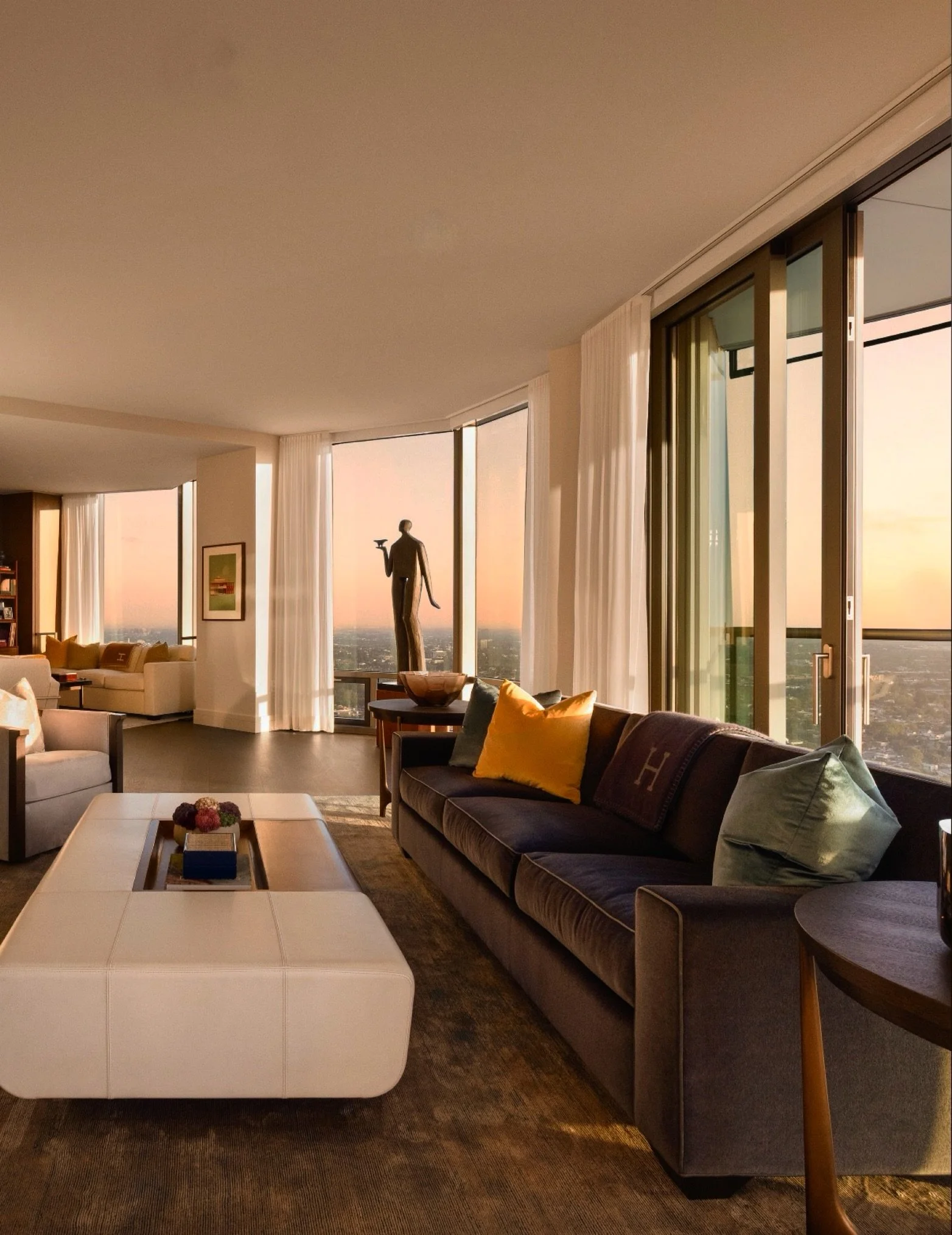 Inside Century City&rsquo;s Park Elm Residences, @kristiwill_design unveils two rare turnkey offerings that just hit the market. 

&ldquo;Conceived as warm, quietly luxurious retreats, we curated every space as though a new homeowner would move in to