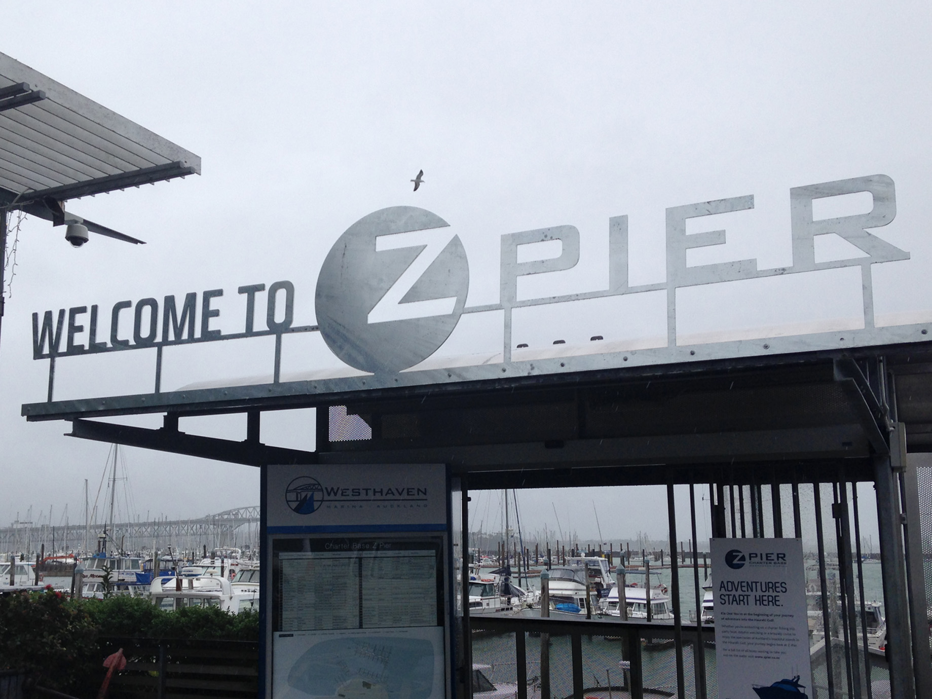 sign03.jpg