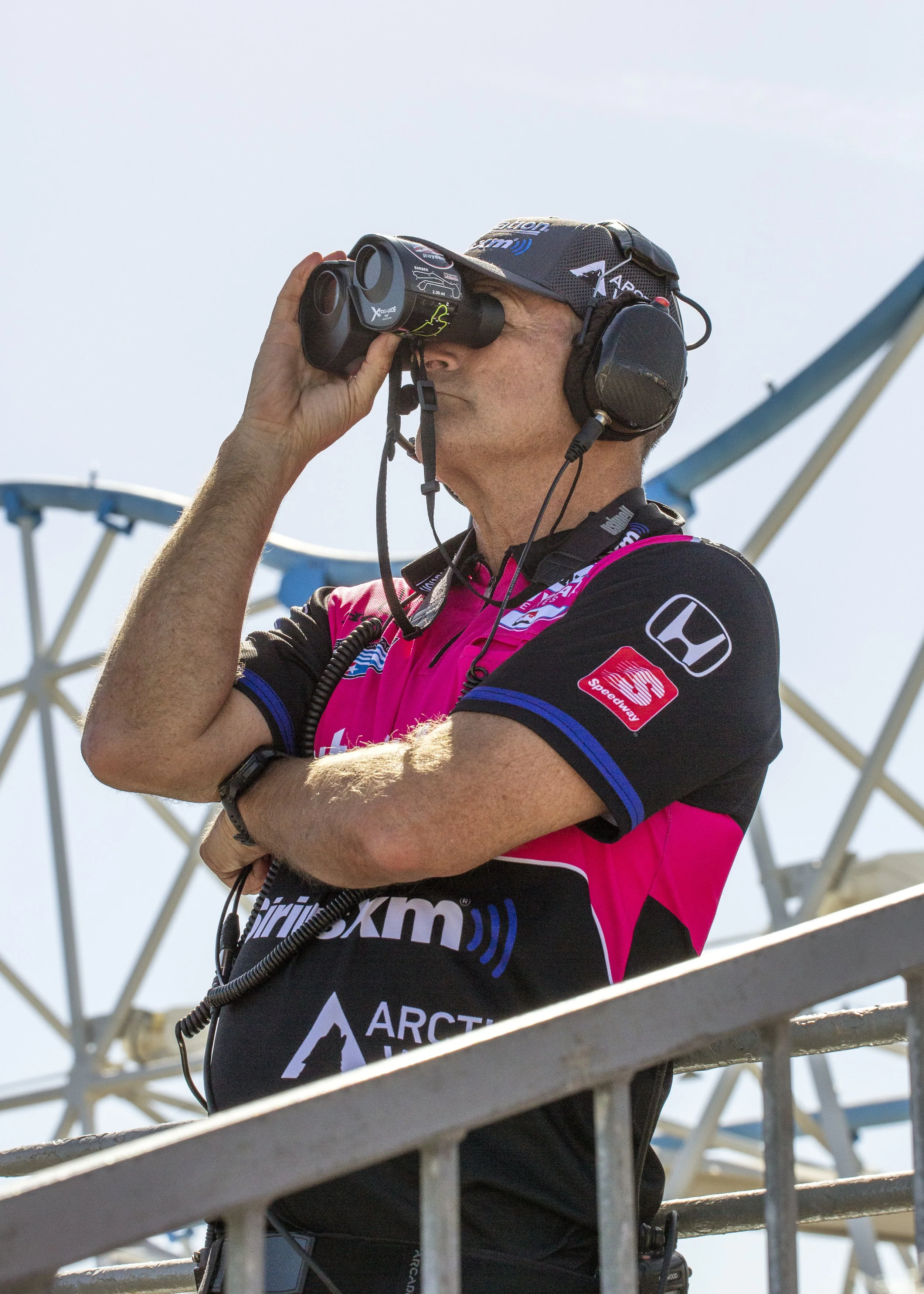 SpotterBinoculars_Fri_LBGP.JPG