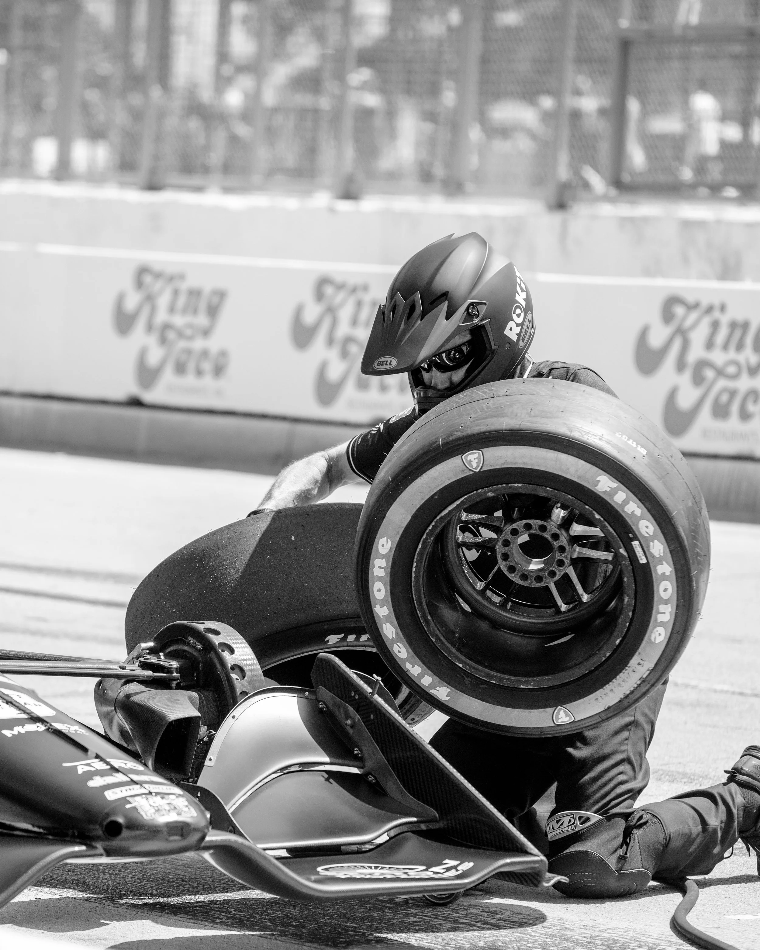 RokitPitStopTyreChange copy.JPG