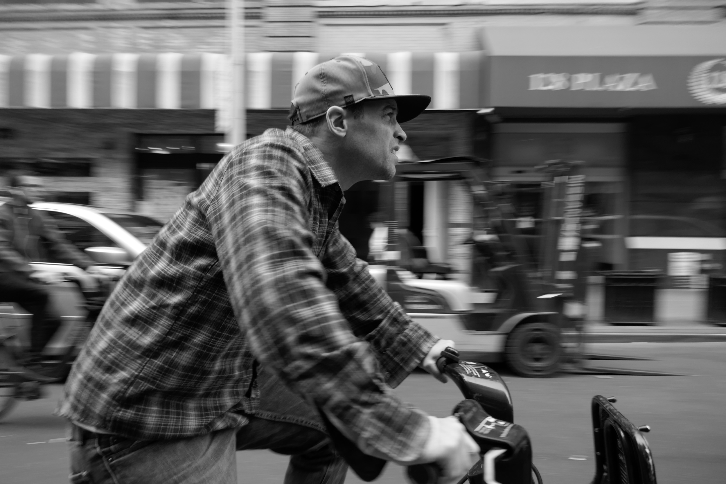 The AF of the LUMIX ZS100 is FAST. The LCD helps with framing.